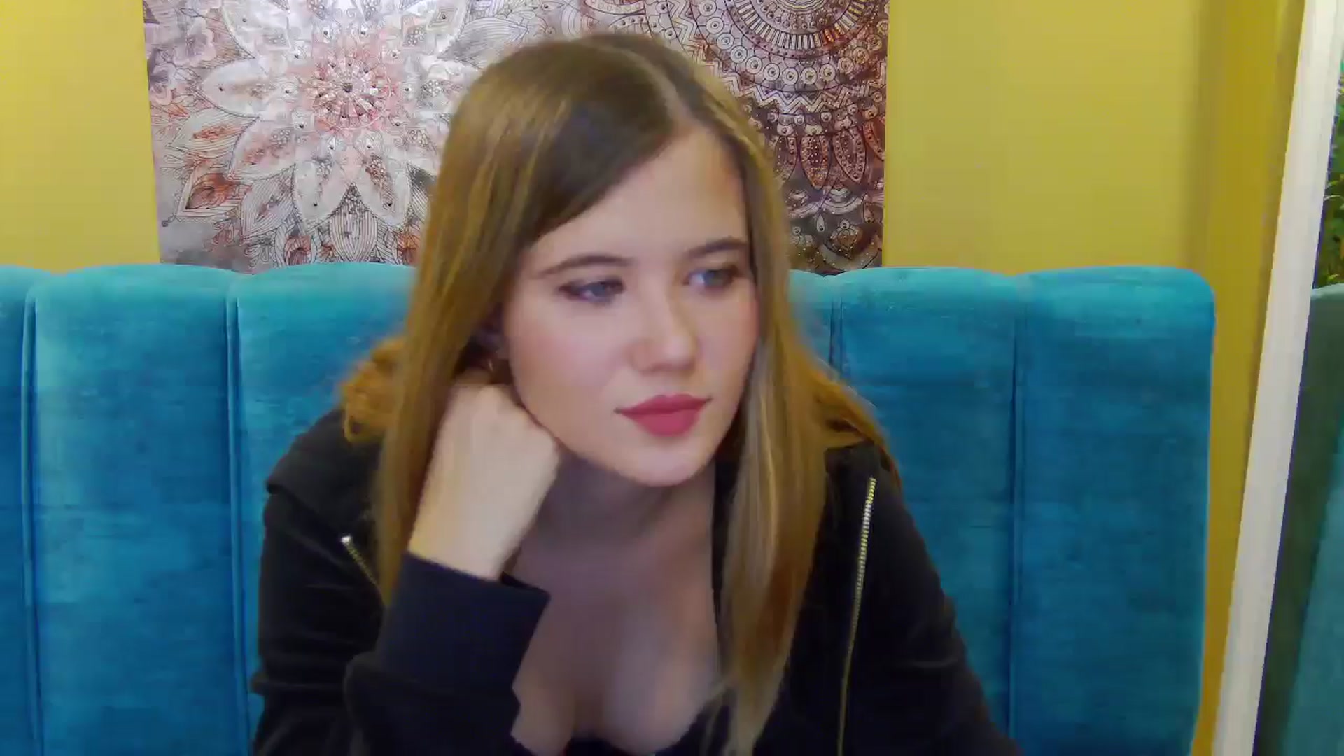 Gallery image thumbnail from Aileenaa's myfreecams stream on, 10/01/2025, 17:36 image 1 of 20
