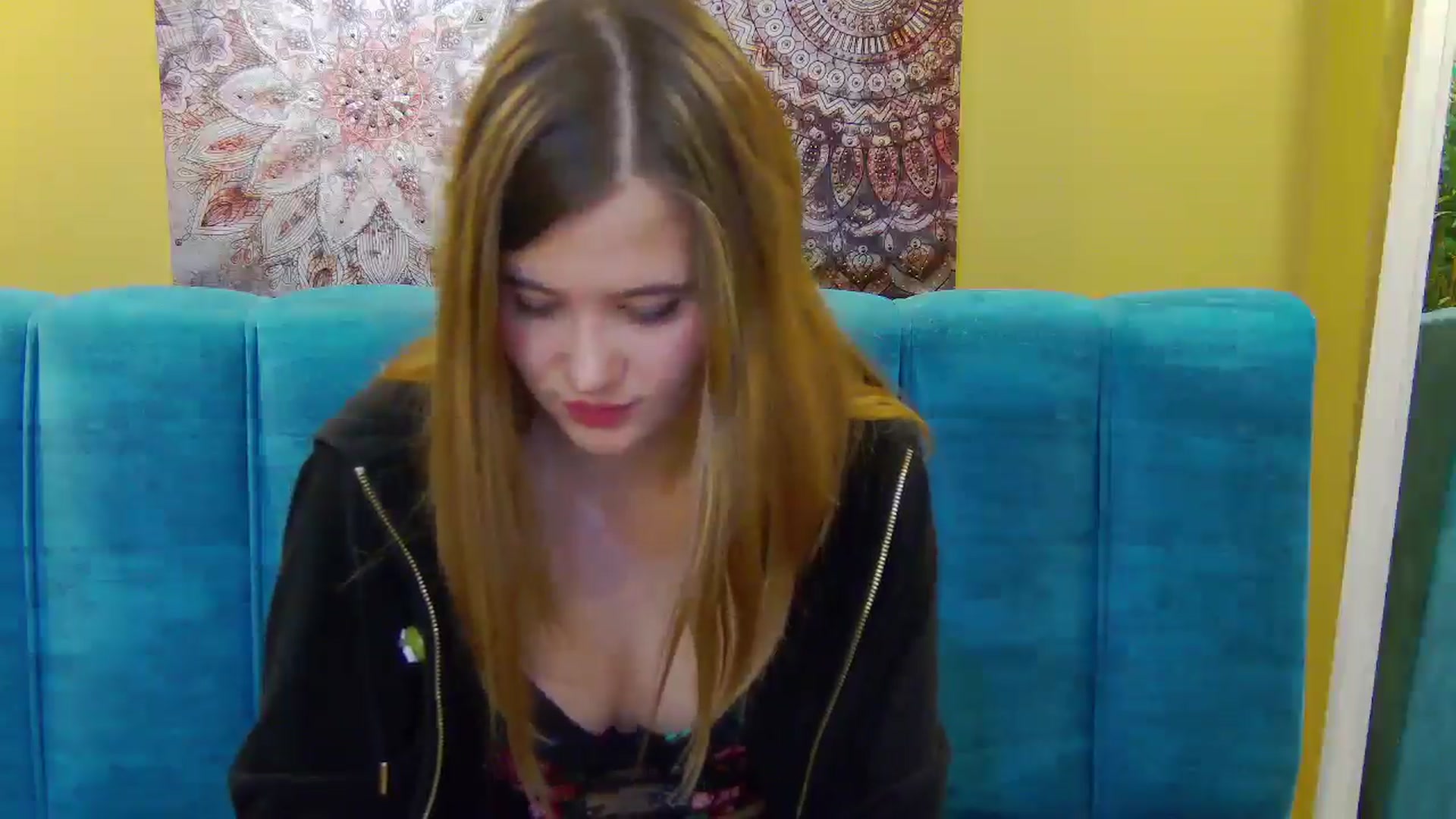 Gallery image thumbnail from Aileenaa's myfreecams stream on, 10/01/2025, 17:36 image 4 of 20