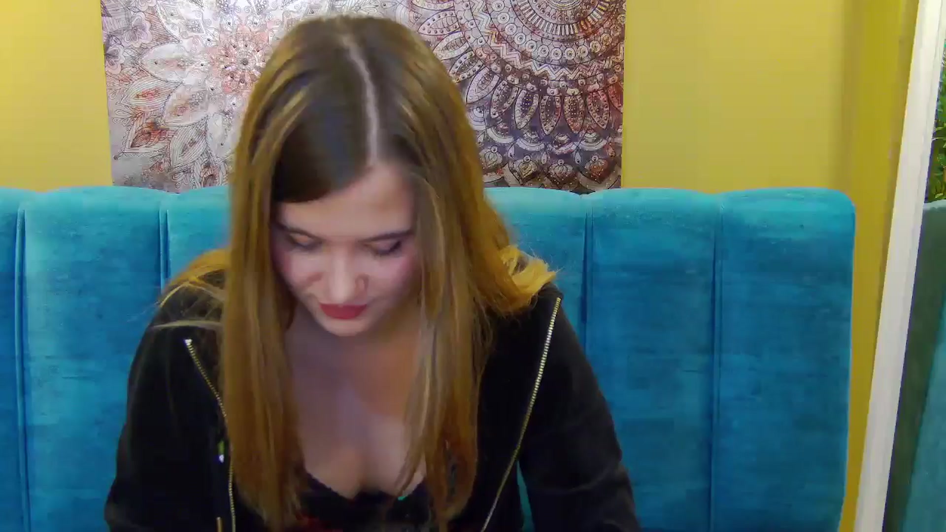 Gallery image thumbnail from Aileenaa's myfreecams stream on, 10/01/2025, 18:11 image 11 of 20