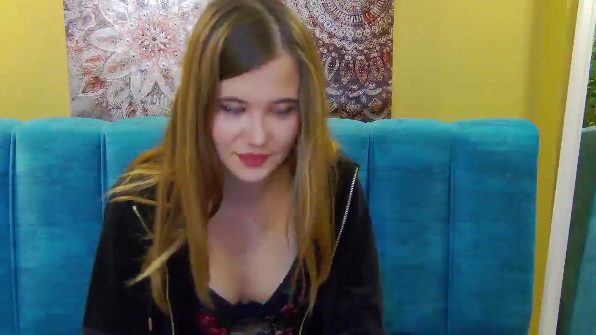 Gallery image thumbnail from Aileenaa's myfreecams stream on, 10/01/2025, 18:11 image 10 of 20