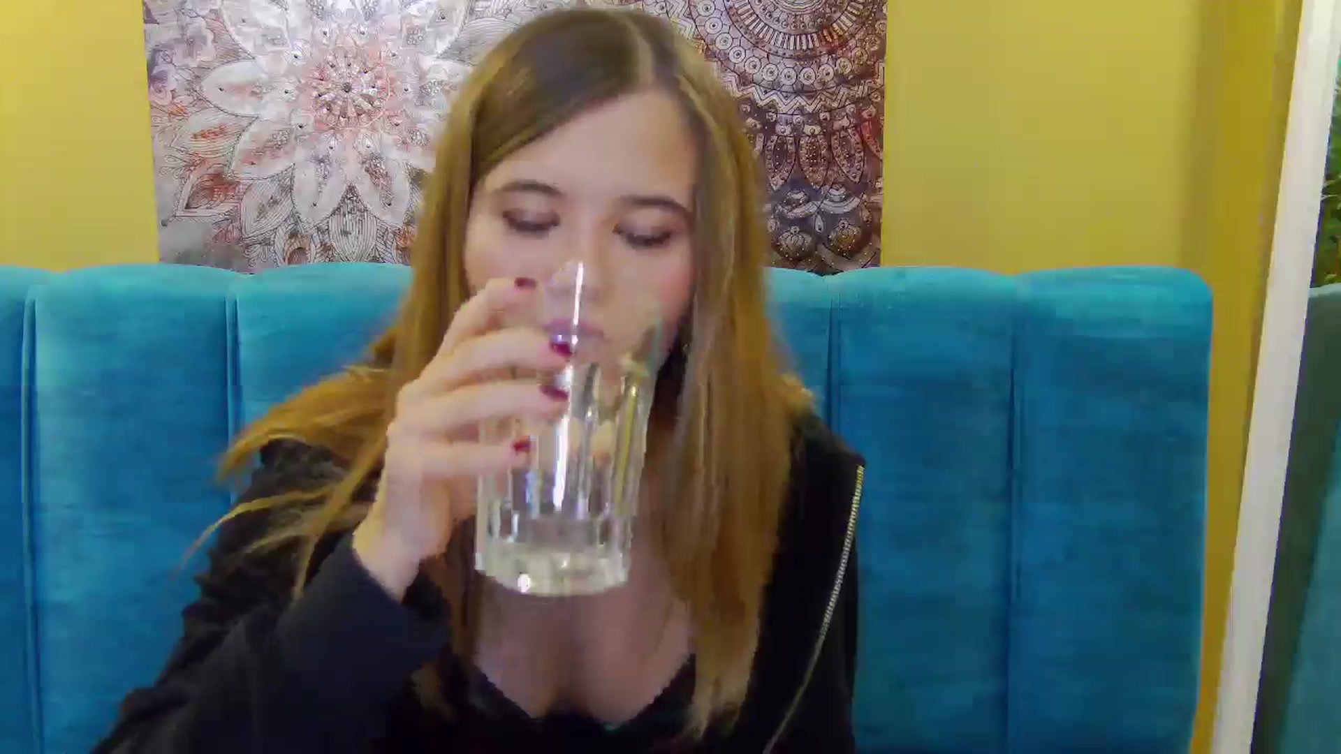 Gallery image thumbnail from Aileenaa's myfreecams stream on, 10/01/2025, 18:11 image 9 of 20