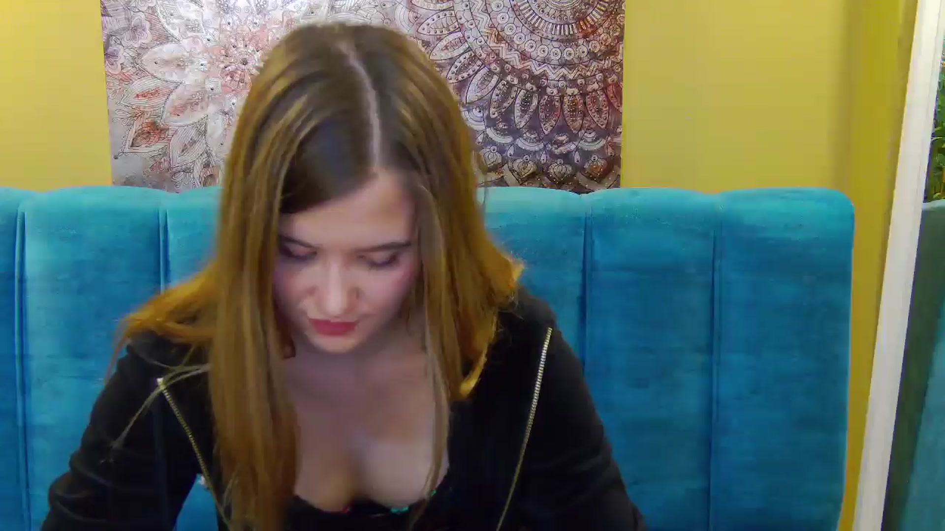 Gallery image thumbnail from Aileenaa's myfreecams stream on, 10/01/2025, 18:11 image 1 of 20