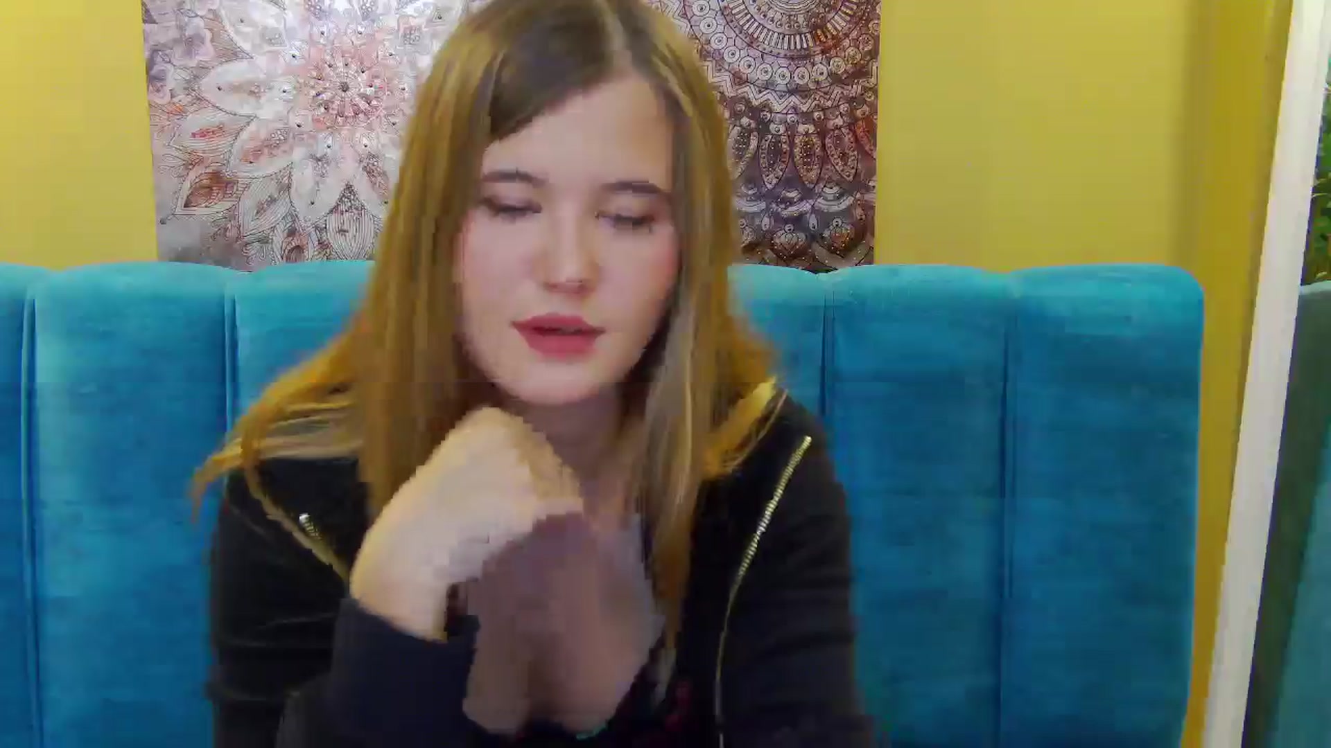 Gallery image thumbnail from Aileenaa's myfreecams stream on, 10/01/2025, 18:11 image 15 of 20