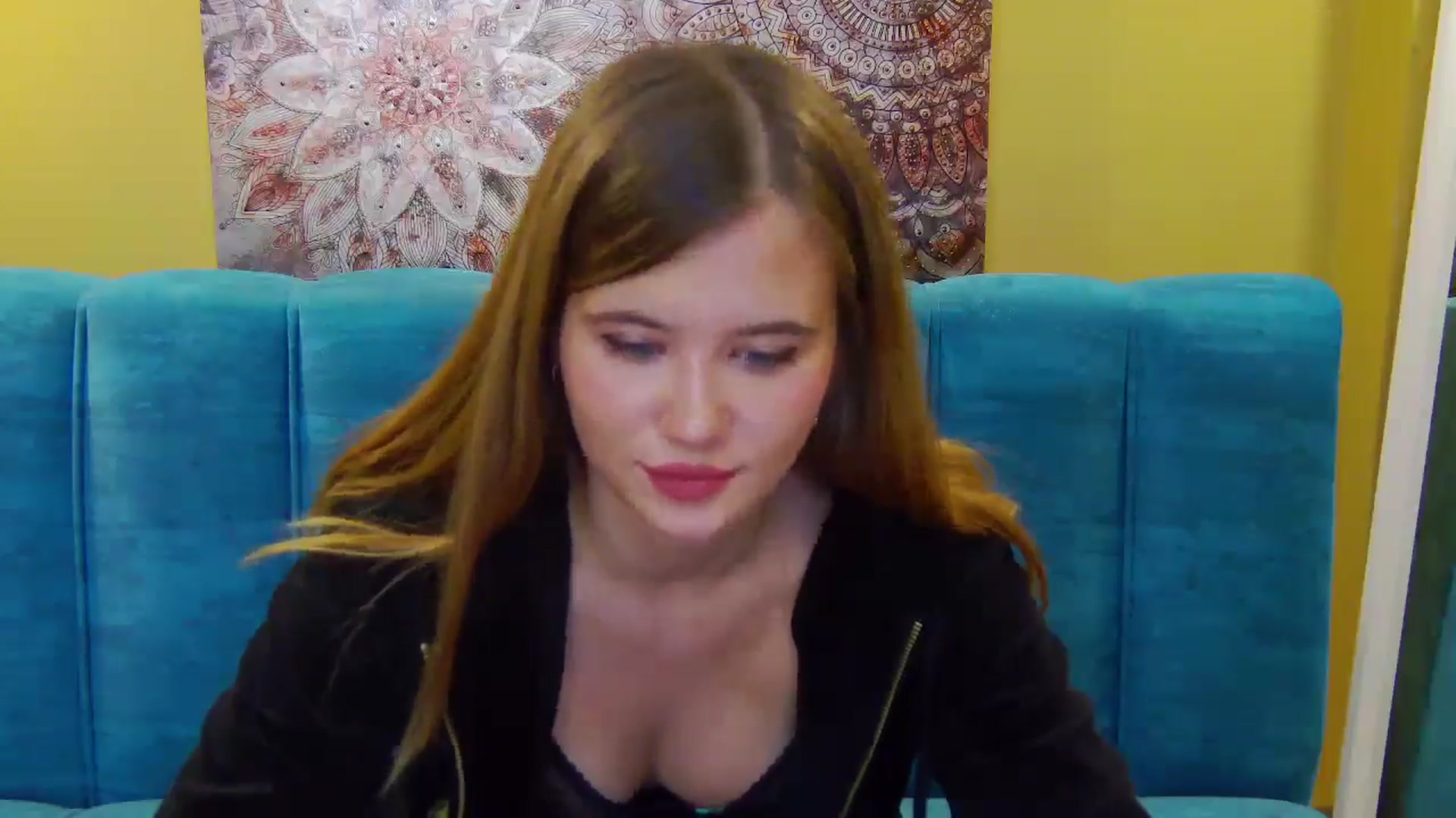 Gallery image thumbnail from Aileenaa's myfreecams stream on, 10/01/2025, 20:46 image 18 of 20