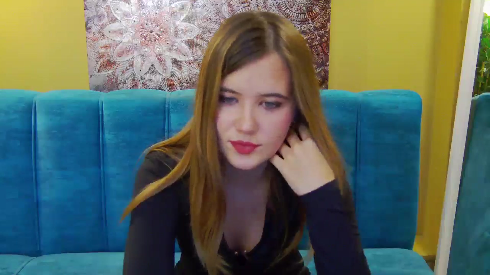 Gallery image thumbnail from Aileenaa's myfreecams stream on, 10/03/2025, 17:38 image 8 of 20