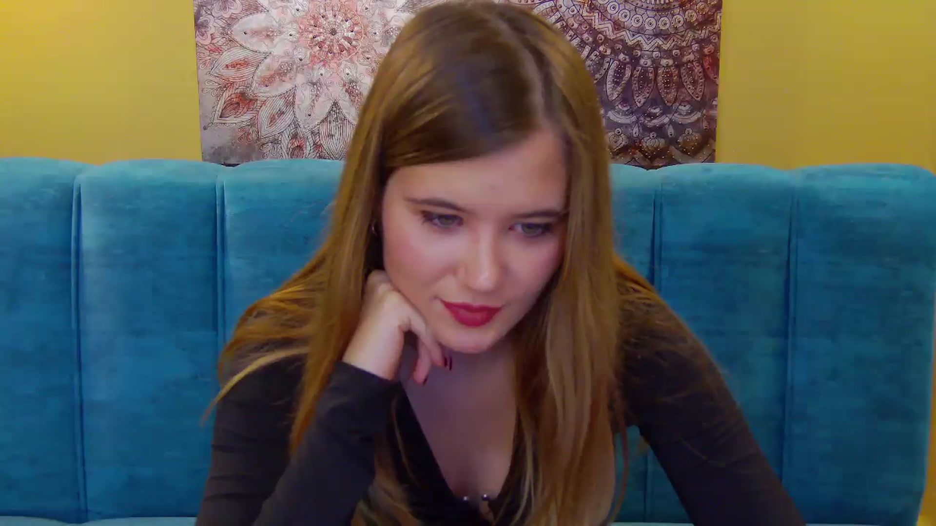 Gallery image thumbnail from Aileenaa's myfreecams stream on, 10/03/2025, 20:25 image 17 of 20