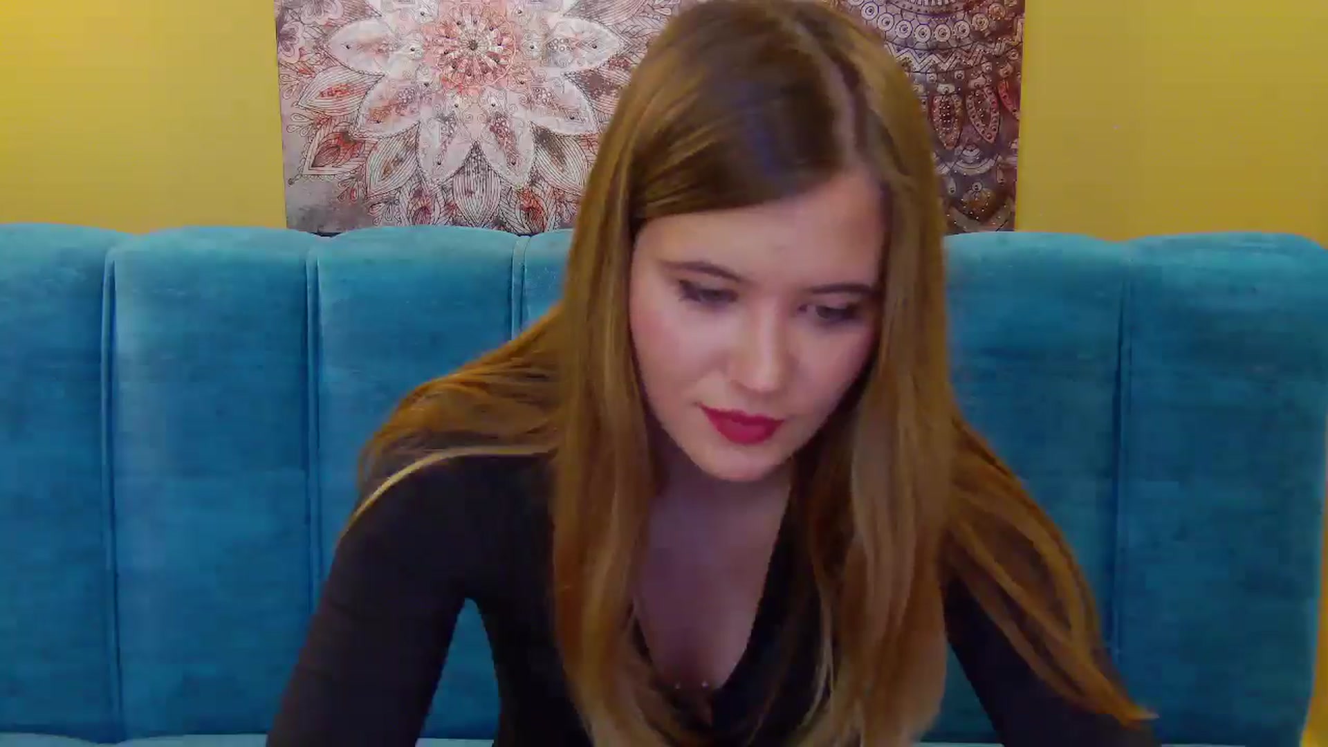 Gallery image thumbnail from Aileenaa's myfreecams stream on, 10/03/2025, 20:25 image 16 of 20