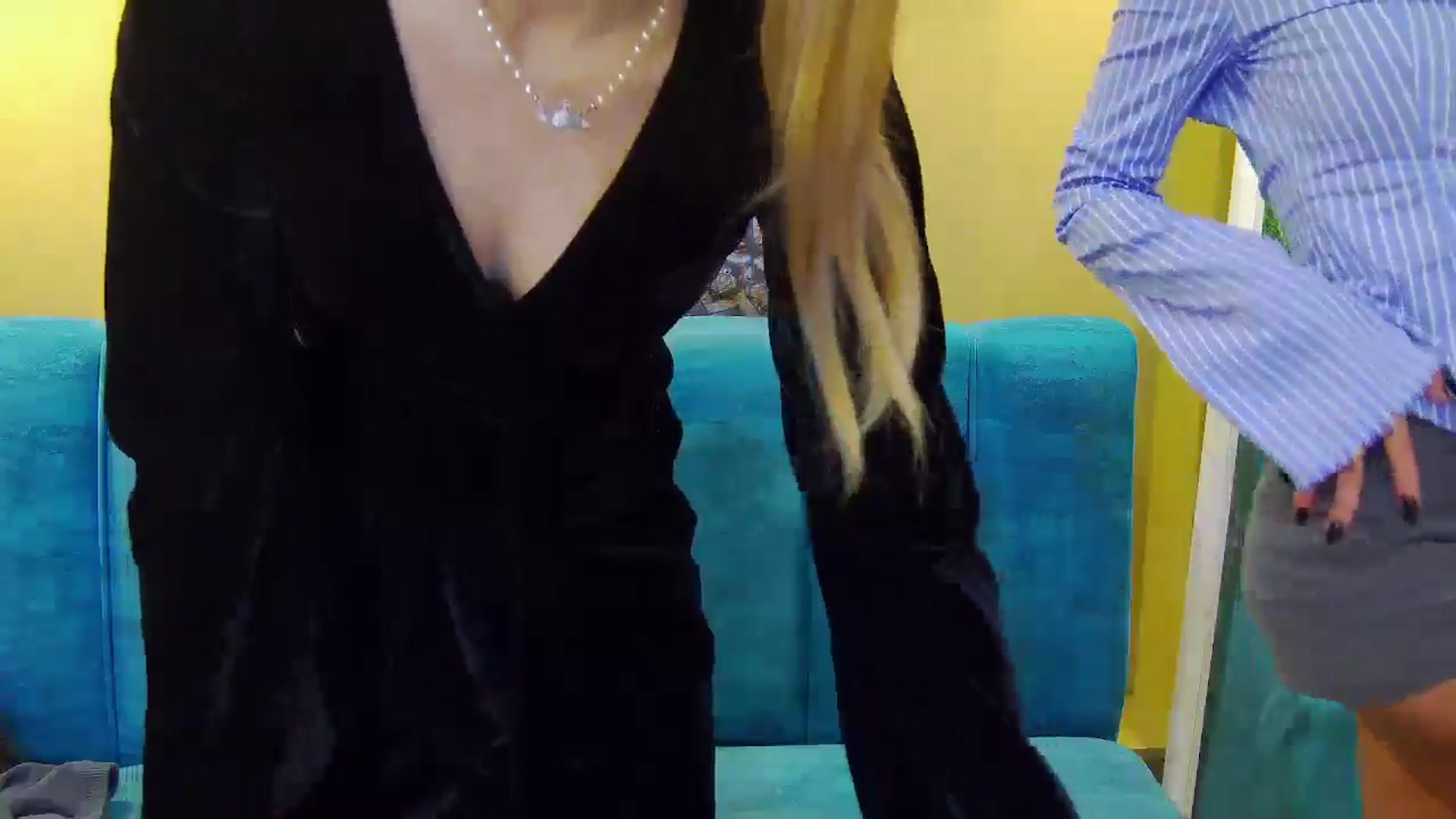 Gallery image thumbnail from Aileenaa's myfreecams stream on, 10/04/2025, 19:50 image 7 of 20