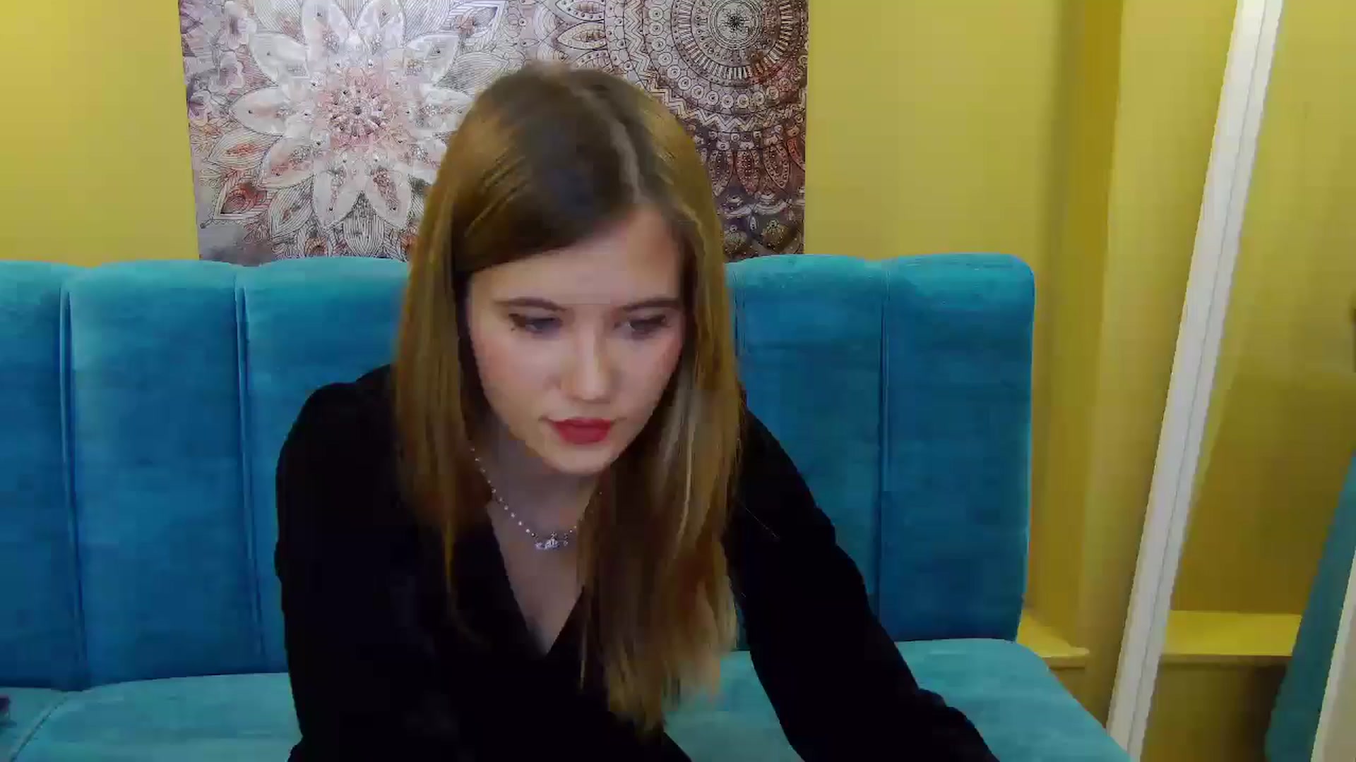 Gallery image thumbnail from Aileenaa's myfreecams stream on, 10/04/2025, 19:50 image 19 of 20