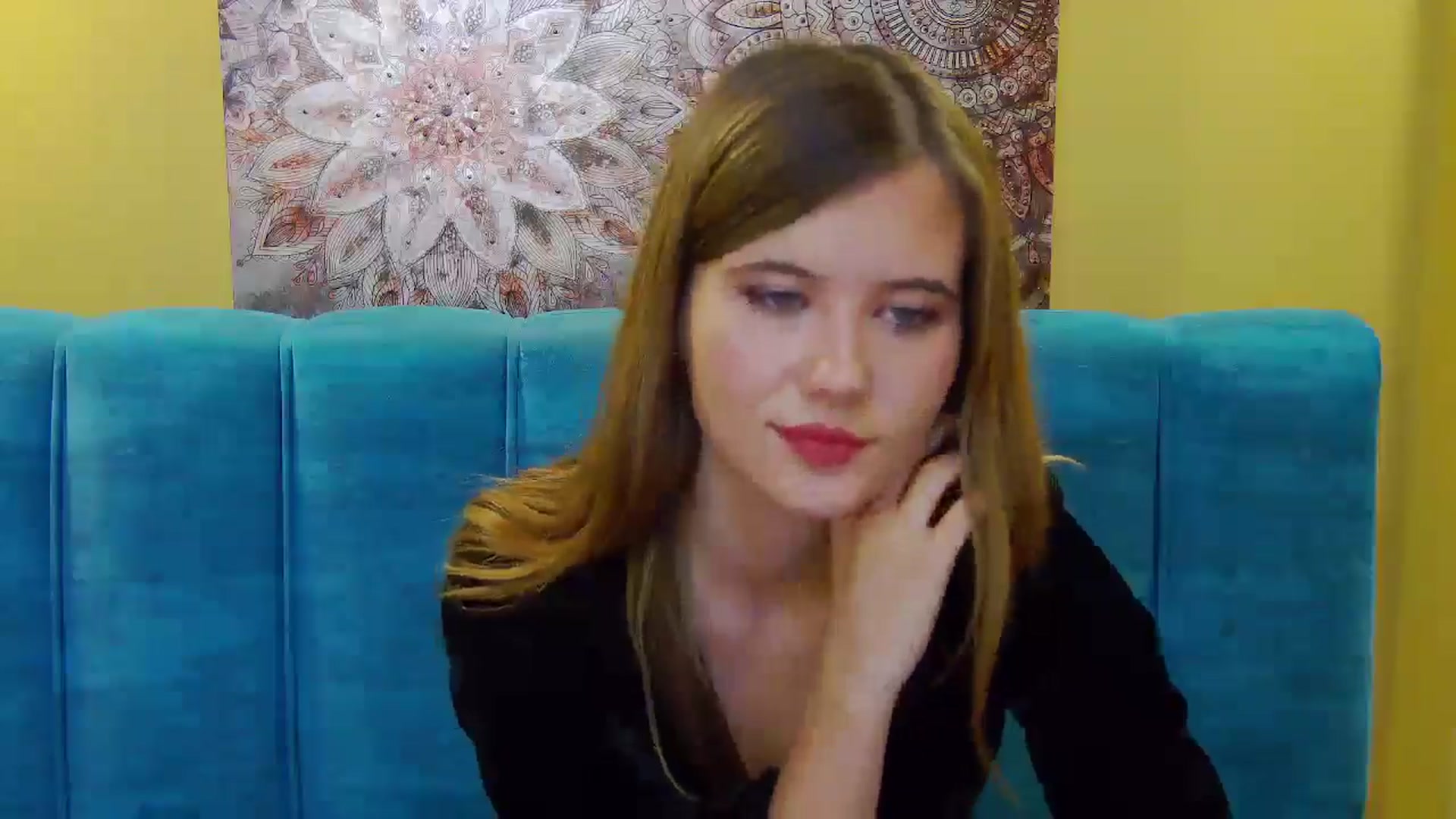 Gallery image thumbnail from Aileenaa's myfreecams stream on, 10/04/2025, 21:49 image 8 of 20