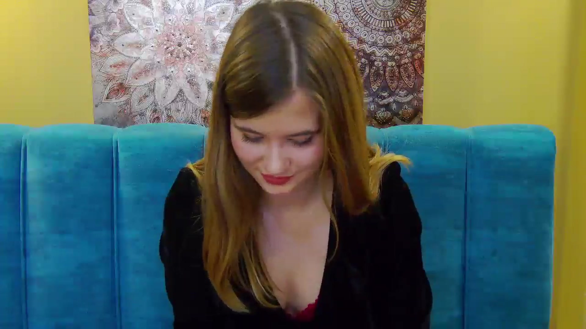Gallery image thumbnail from Aileenaa's myfreecams stream on, 10/04/2025, 21:49 image 7 of 20