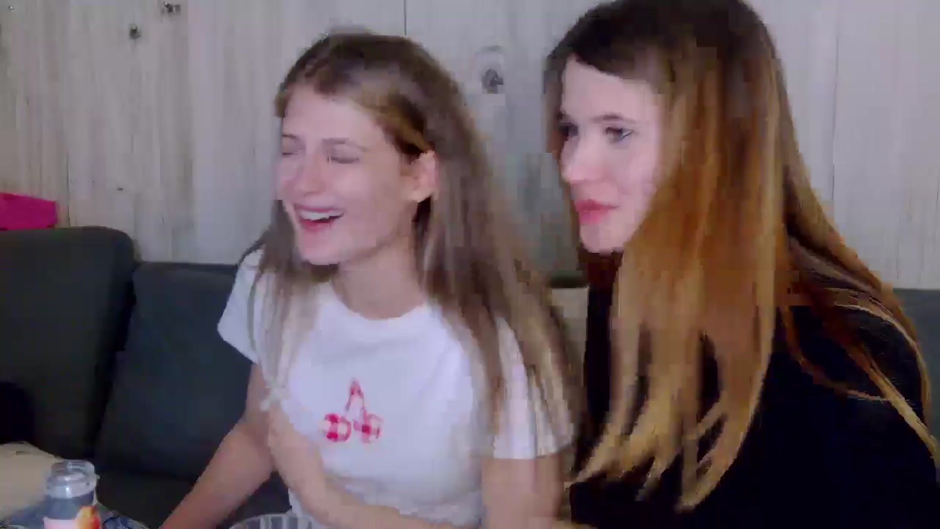Gallery image thumbnail from Aileenaa's myfreecams stream on, 10/13/2025, 24:15 image 17 of 20