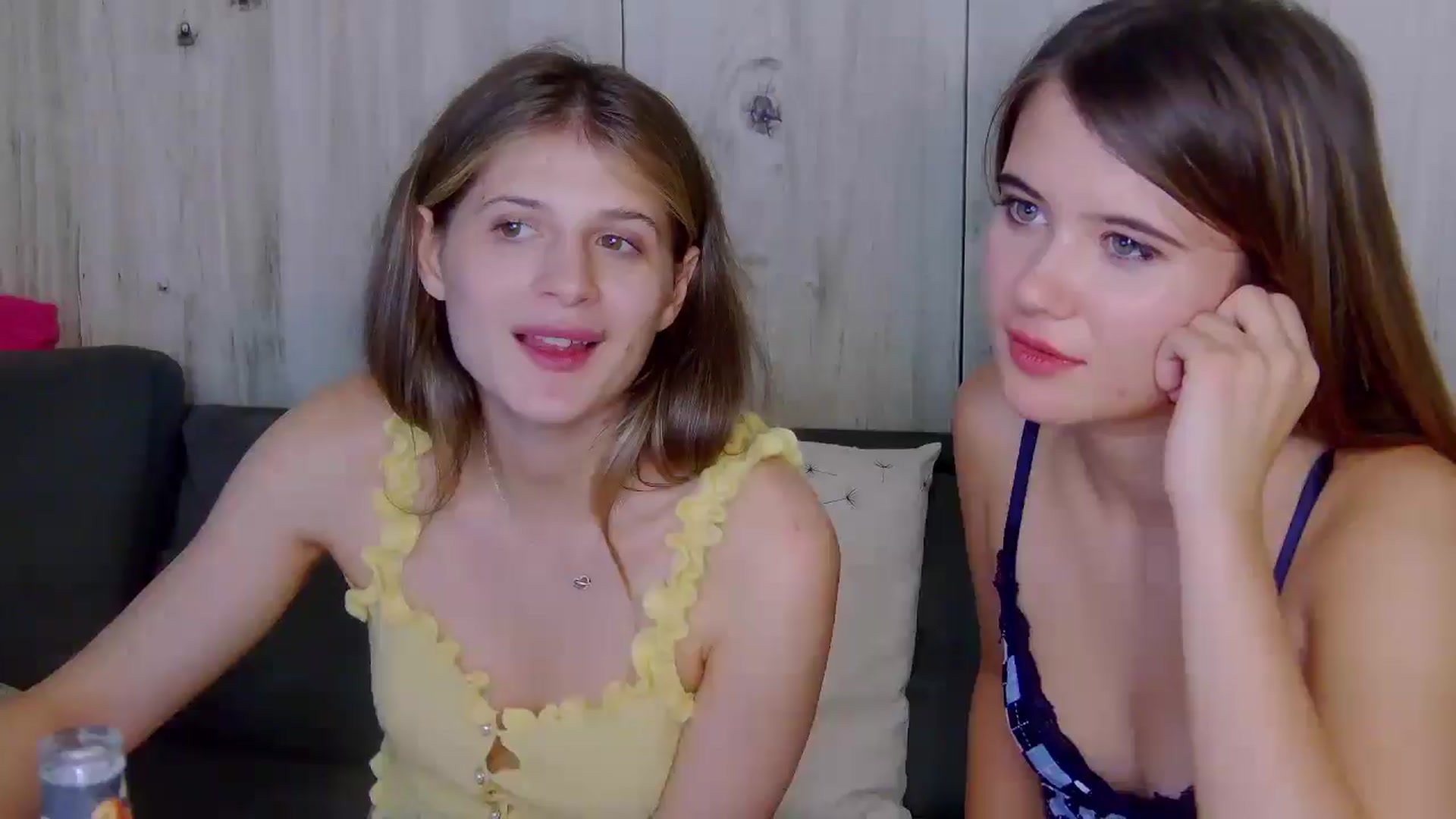 Gallery image thumbnail from Aileenaa's myfreecams stream on, 10/13/2025, 24:15 image 2 of 20