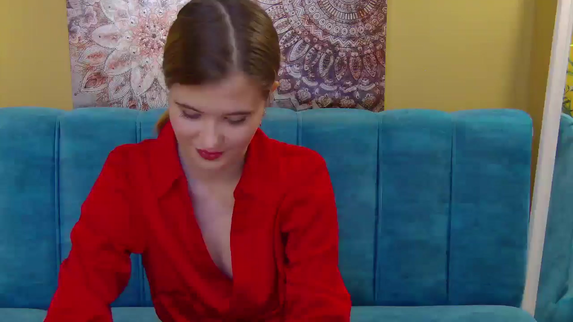 Gallery image thumbnail from Aileenaa's myfreecams stream on, 10/26/2025, 19:00 image 3 of 20