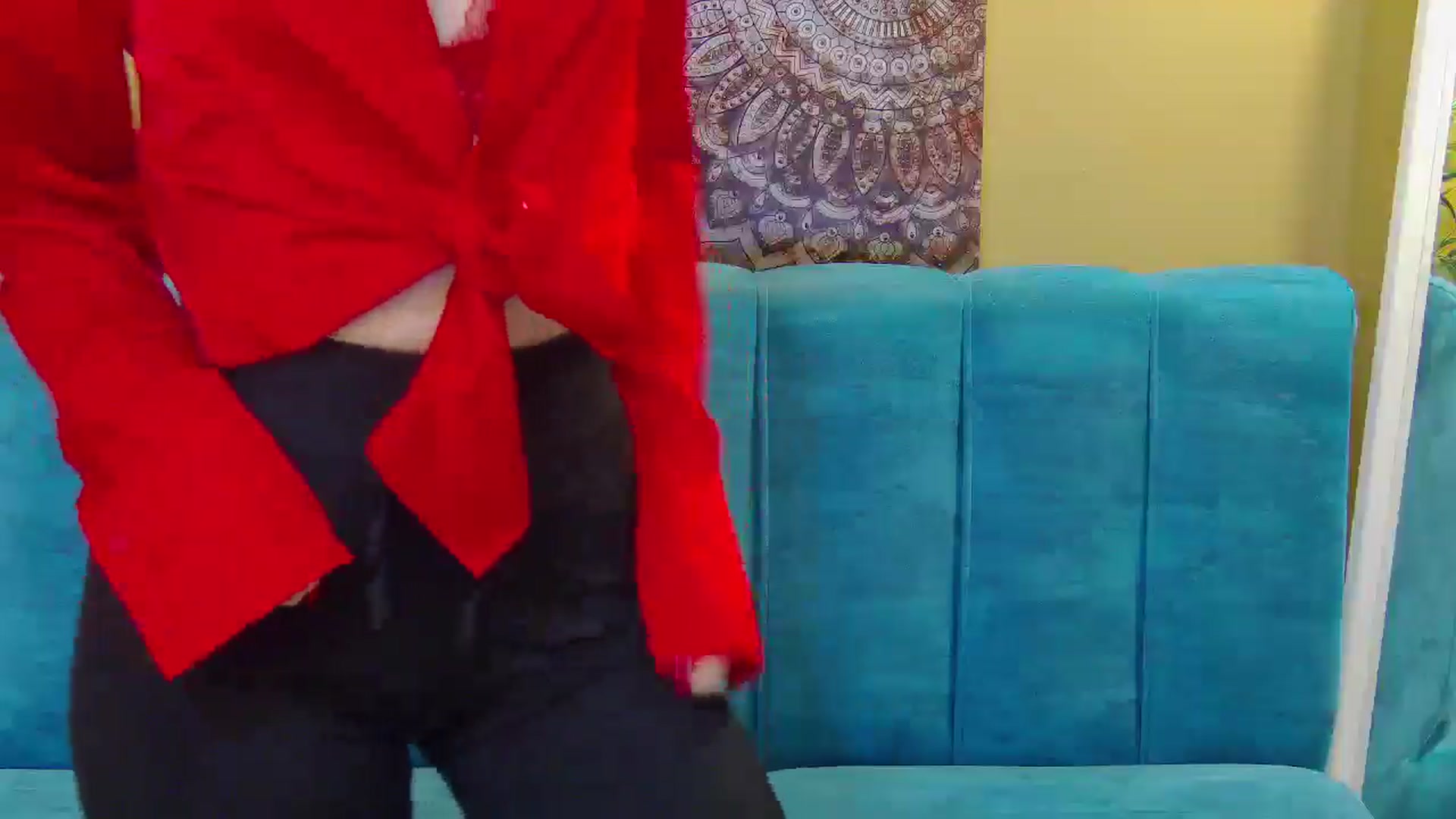 Gallery image thumbnail from Aileenaa's myfreecams stream on, 10/27/2025, 01:41 image 17 of 20