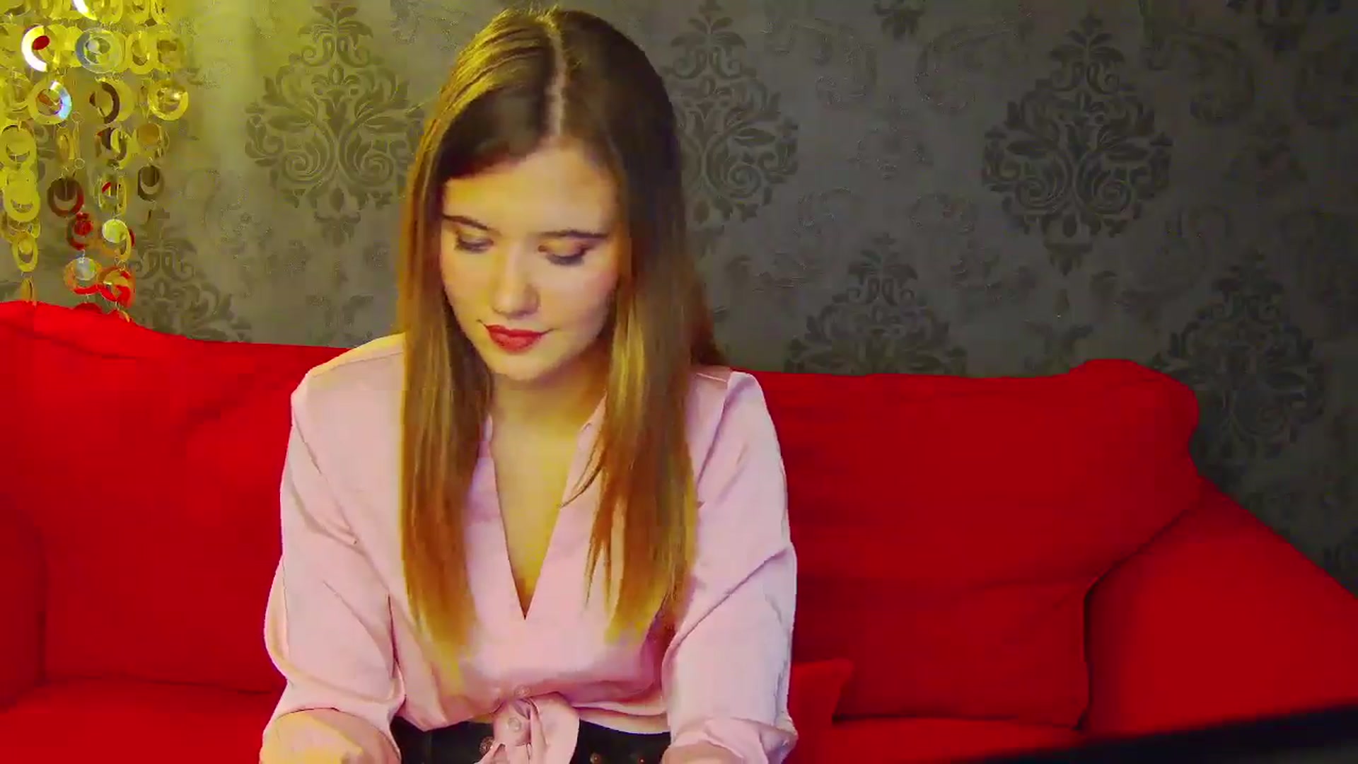 Gallery image thumbnail from Aileenaa's myfreecams stream on, 11/16/2025, 18:29 image 15 of 20