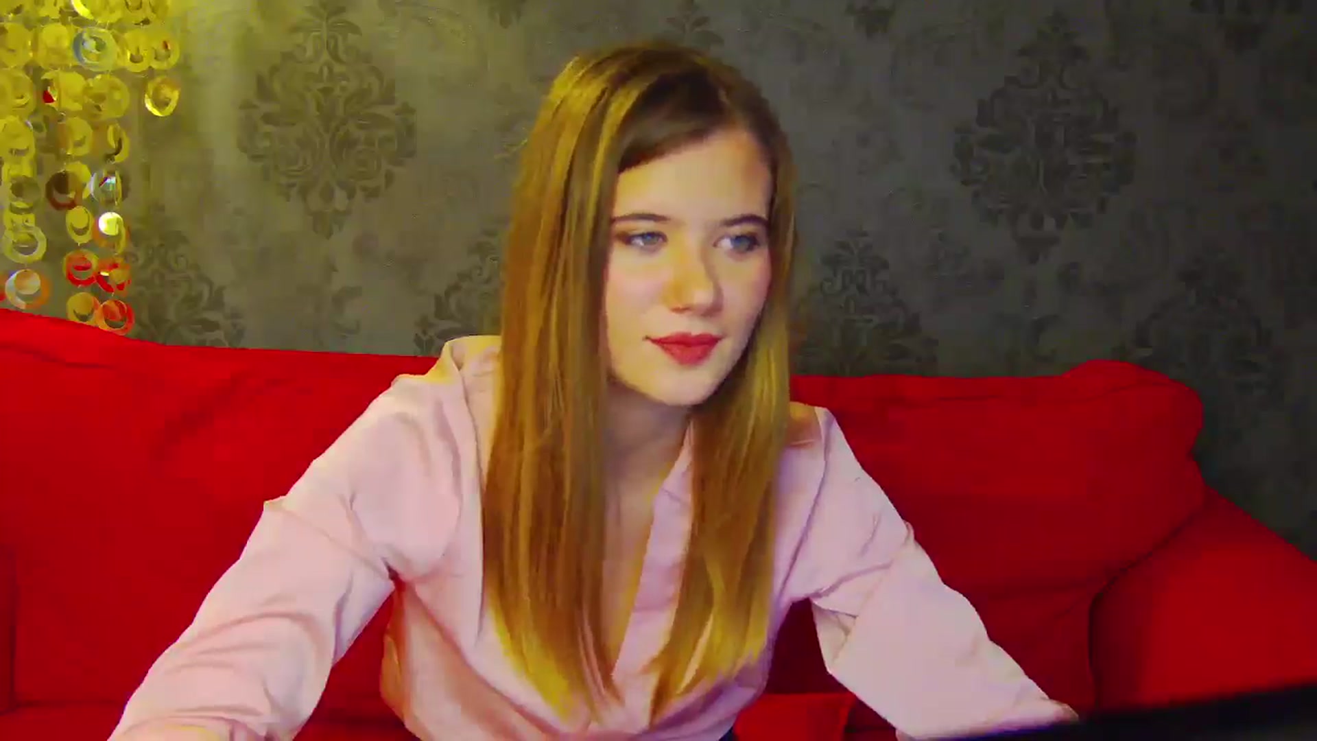 Gallery image thumbnail from Aileenaa's myfreecams stream on, 11/16/2025, 19:25 image 6 of 20