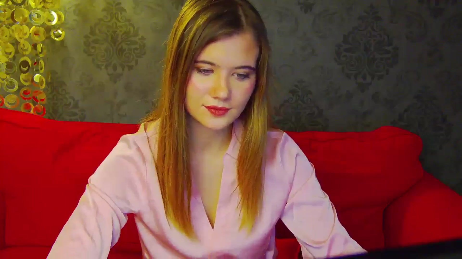 Gallery image thumbnail from Aileenaa's myfreecams stream on, 11/16/2025, 19:25 image 18 of 20