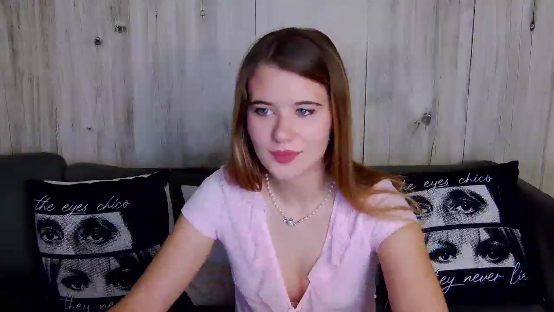 Gallery image thumbnail from Aileenaa's myfreecams stream on, 11/18/2025, 17:31 image 17 of 20