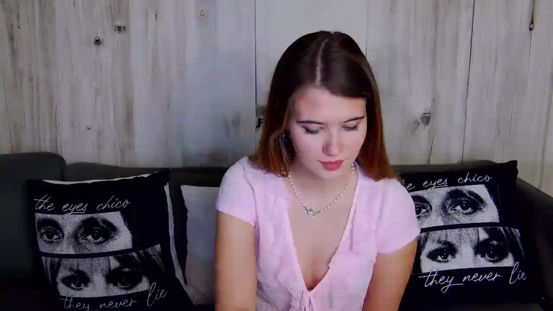Gallery image thumbnail from Aileenaa's myfreecams stream on, 11/18/2025, 17:31 image 12 of 20