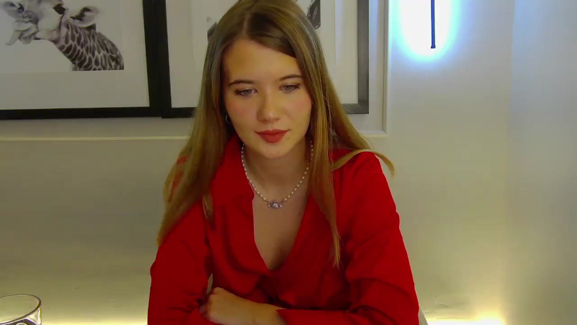 Gallery image thumbnail from Aileenaa's myfreecams stream on, 11/19/2025, 18:11 image 15 of 20