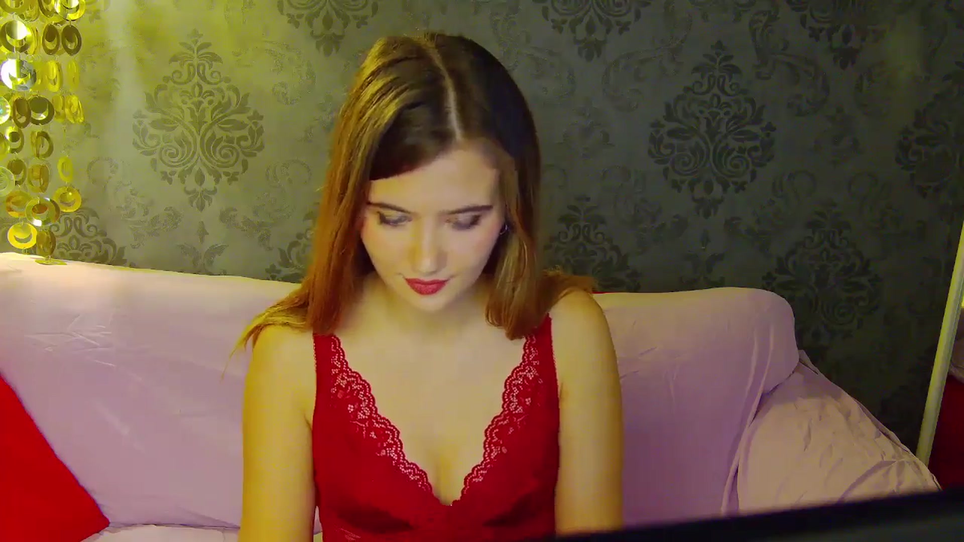 Gallery image thumbnail from Aileenaa's myfreecams stream on, 11/25/2025, 19:34 image 8 of 20