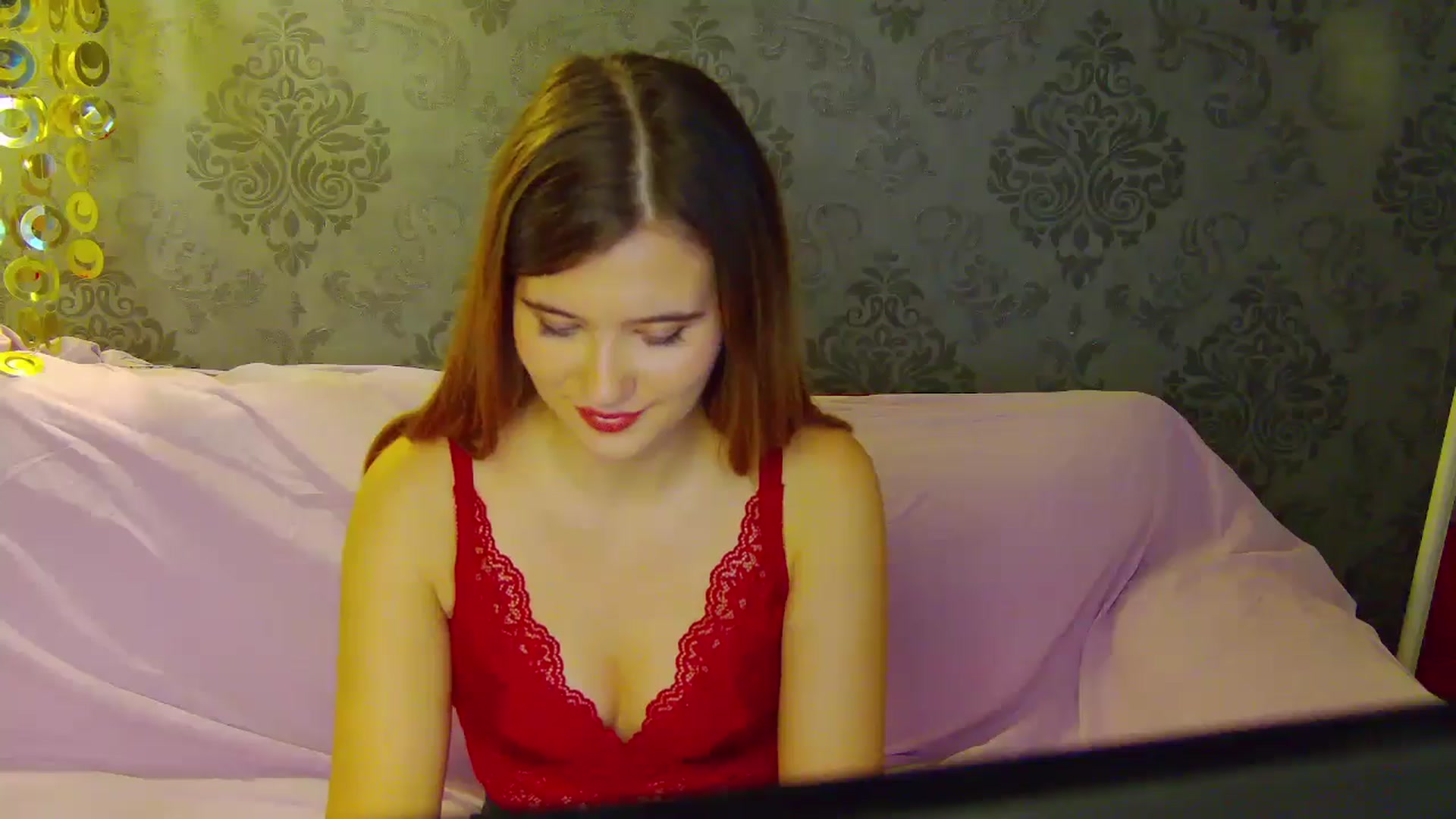 Gallery image thumbnail from Aileenaa's myfreecams stream on, 11/25/2025, 23:52 image 10 of 20
