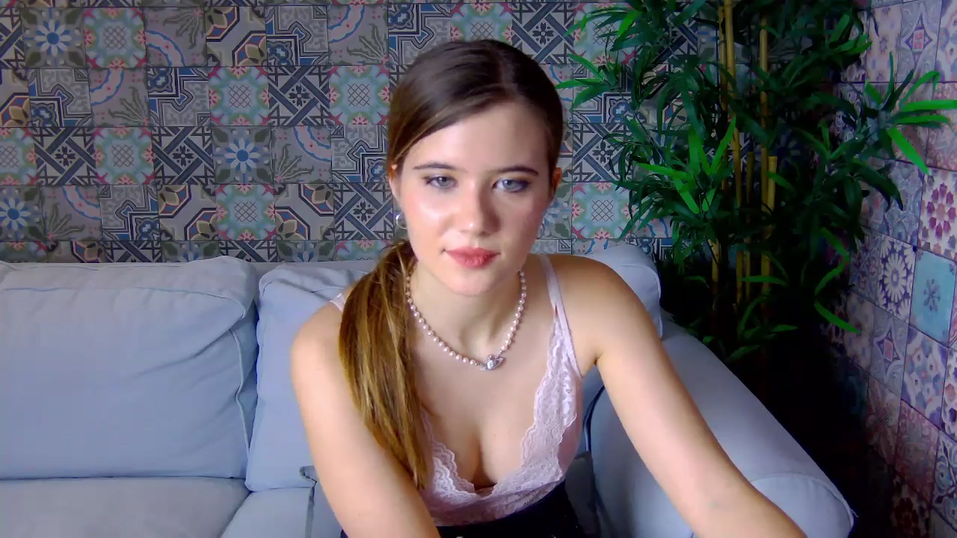 Gallery image thumbnail from Aileenaa's myfreecams stream on, 12/01/2025, 21:25 image 20 of 20