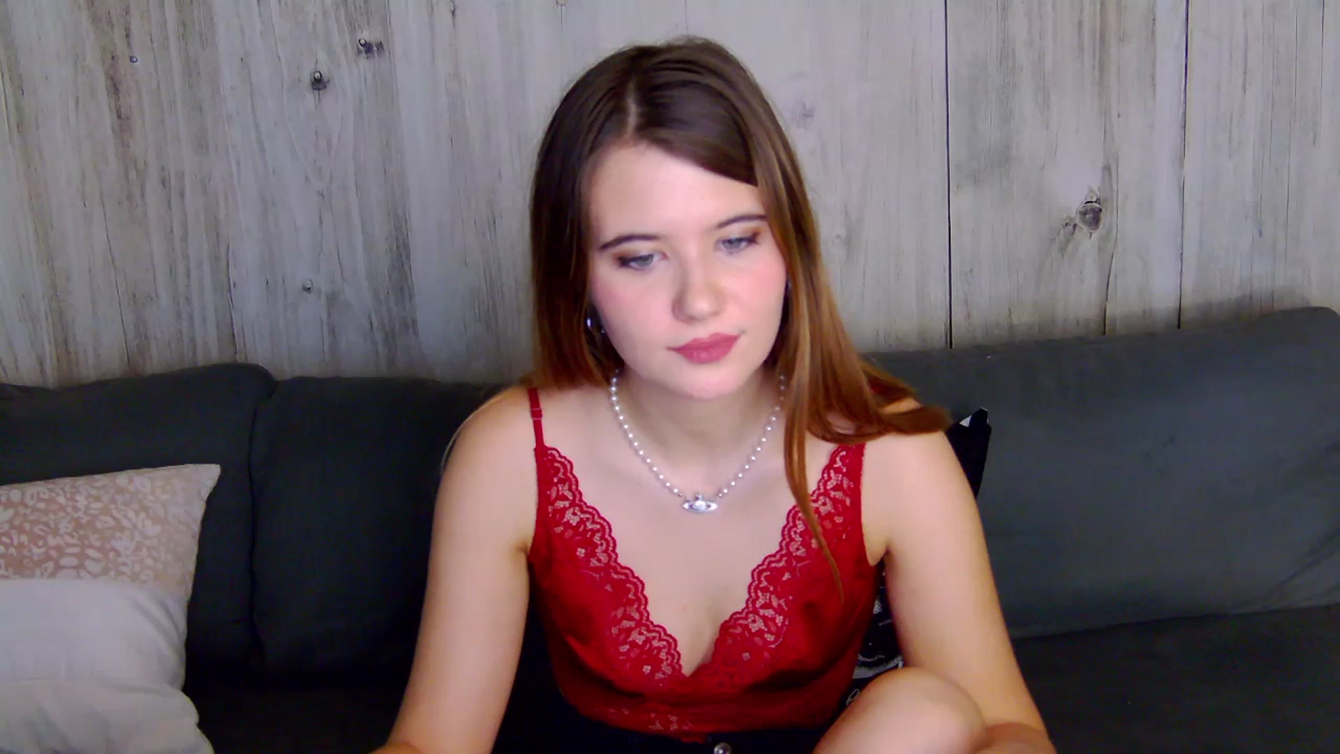 Gallery image thumbnail from Aileenaa's myfreecams stream on, 12/03/2025, 22:43 image 8 of 20