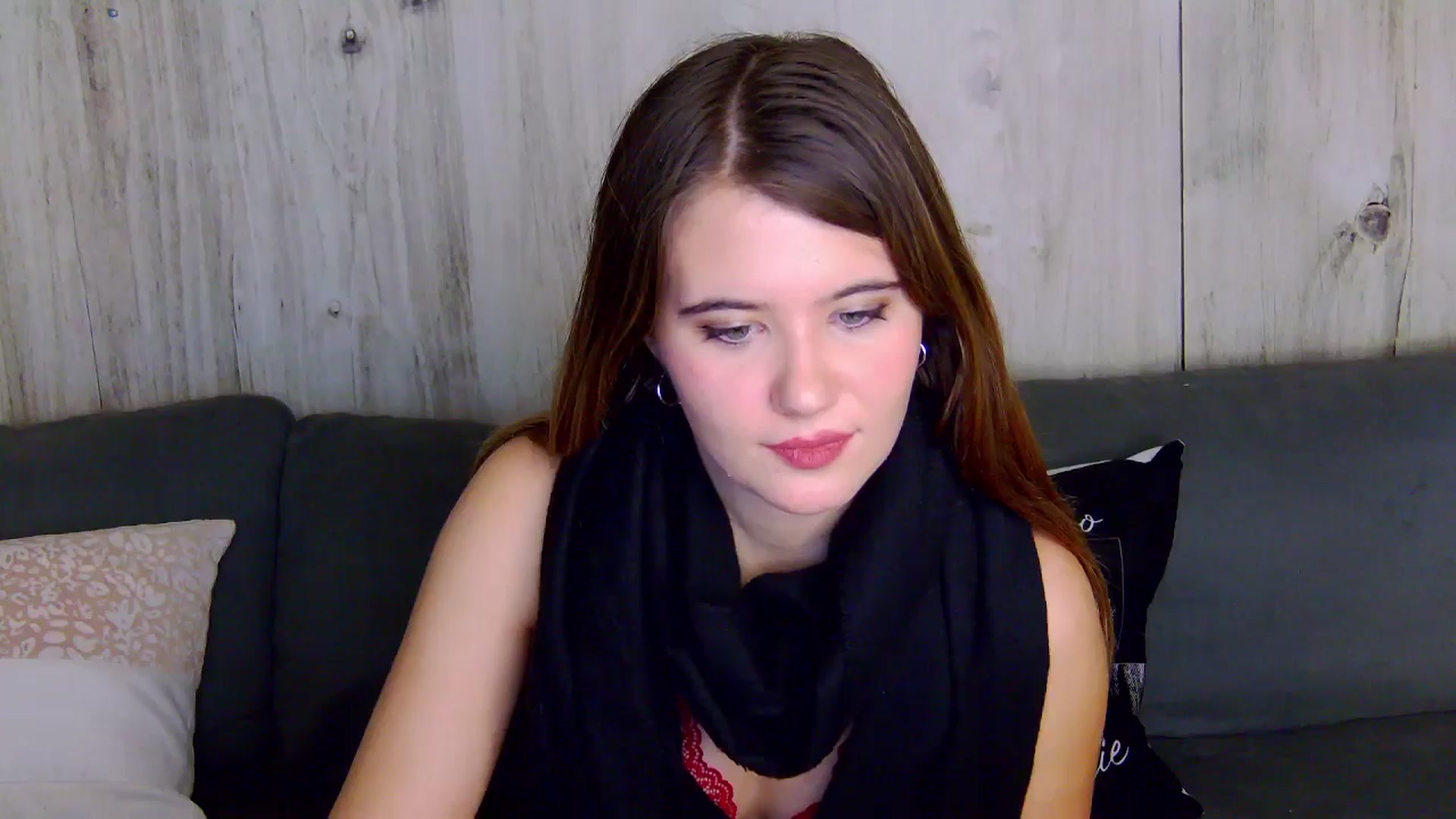 Gallery image thumbnail from Aileenaa's myfreecams stream on, 12/04/2025, 24:52 image 6 of 20