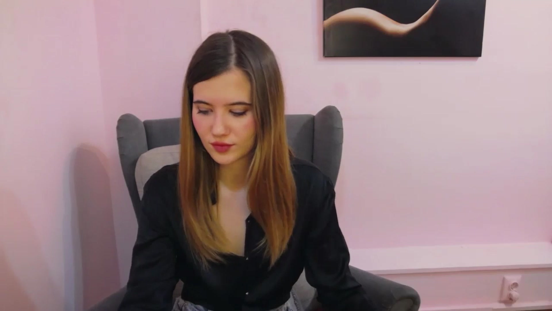 Gallery image thumbnail from Aileenaa's myfreecams stream on, 12/10/2025, 19:56 image 6 of 20
