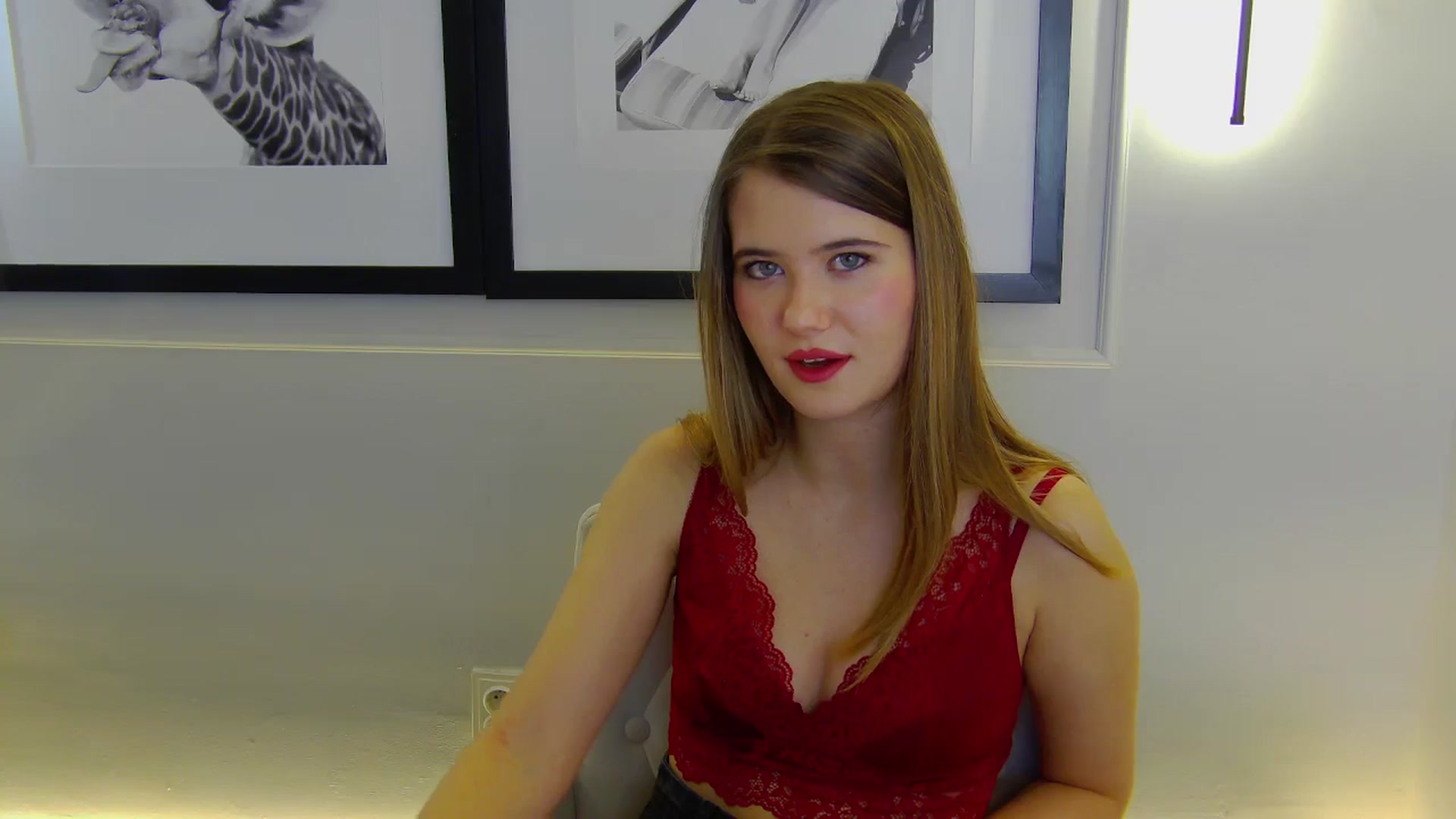 Gallery image thumbnail from Aileenaa's myfreecams stream on, 12/15/2025, 22:15 image 8 of 20