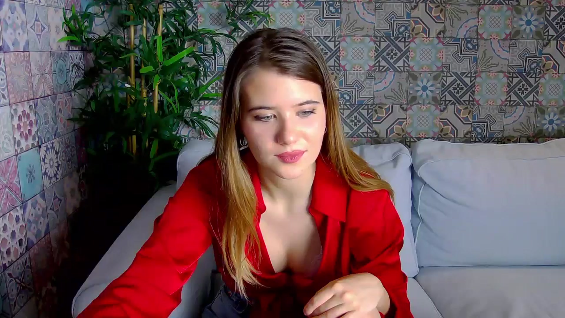 Gallery image thumbnail from Aileenaa's myfreecams stream on, 12/22/2025, 19:07 image 11 of 20