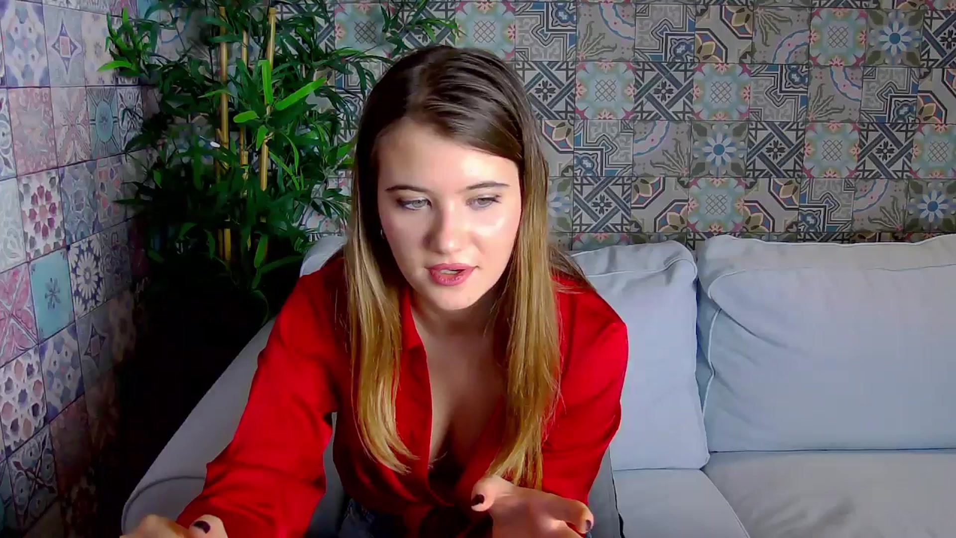 Gallery image thumbnail from Aileenaa's myfreecams stream on, 12/22/2025, 20:32 image 5 of 20