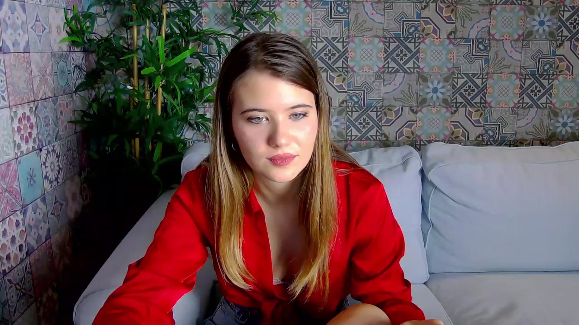 Gallery image thumbnail from Aileenaa's myfreecams stream on, 12/22/2025, 20:32 image 7 of 20