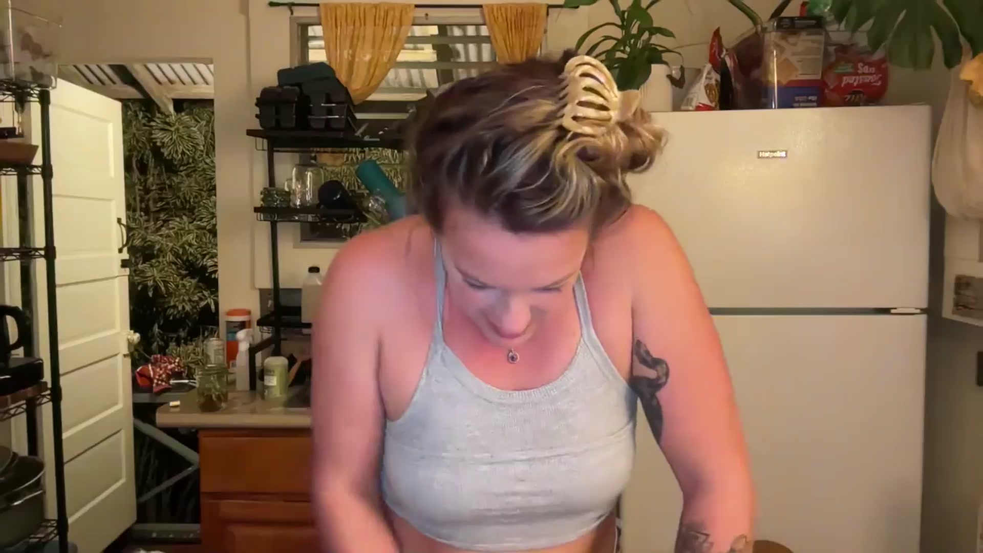 Gallery image thumbnail from Ailia's myfreecams stream on, 11/30/2024, 04:30 image 15 of 20