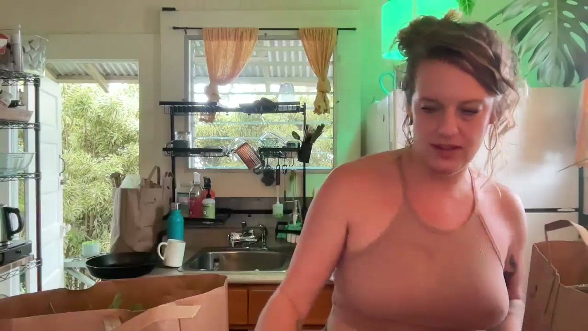 Gallery image thumbnail from Ailia's myfreecams stream on, 12/12/2024, 02:54 image 4 of 20