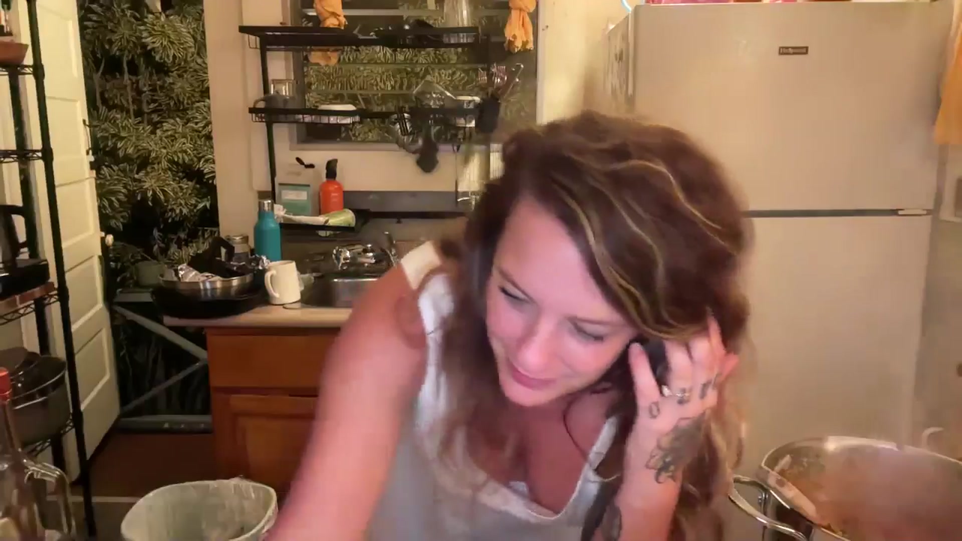 Gallery image thumbnail from Ailia's myfreecams stream on, 12/12/2024, 06:23 image 17 of 20