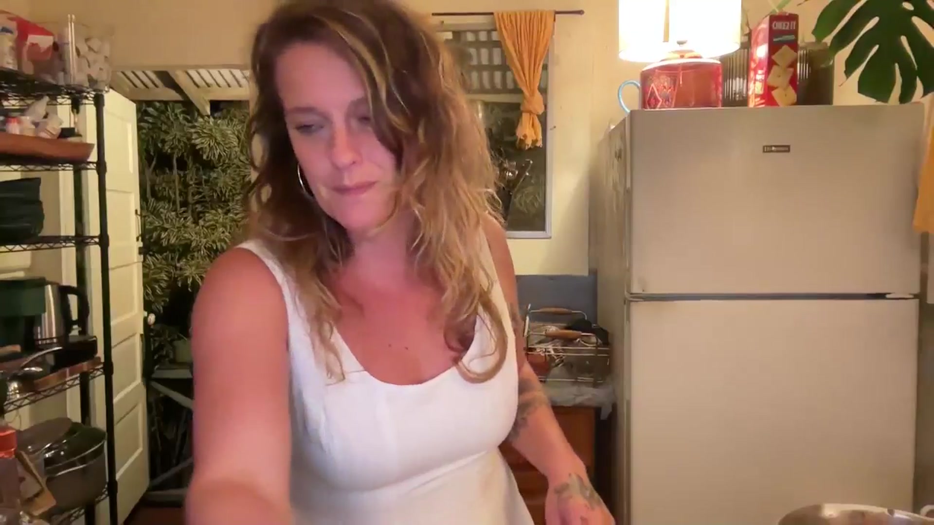 Gallery image thumbnail from Ailia's myfreecams stream on, 12/12/2024, 08:38 image 7 of 20