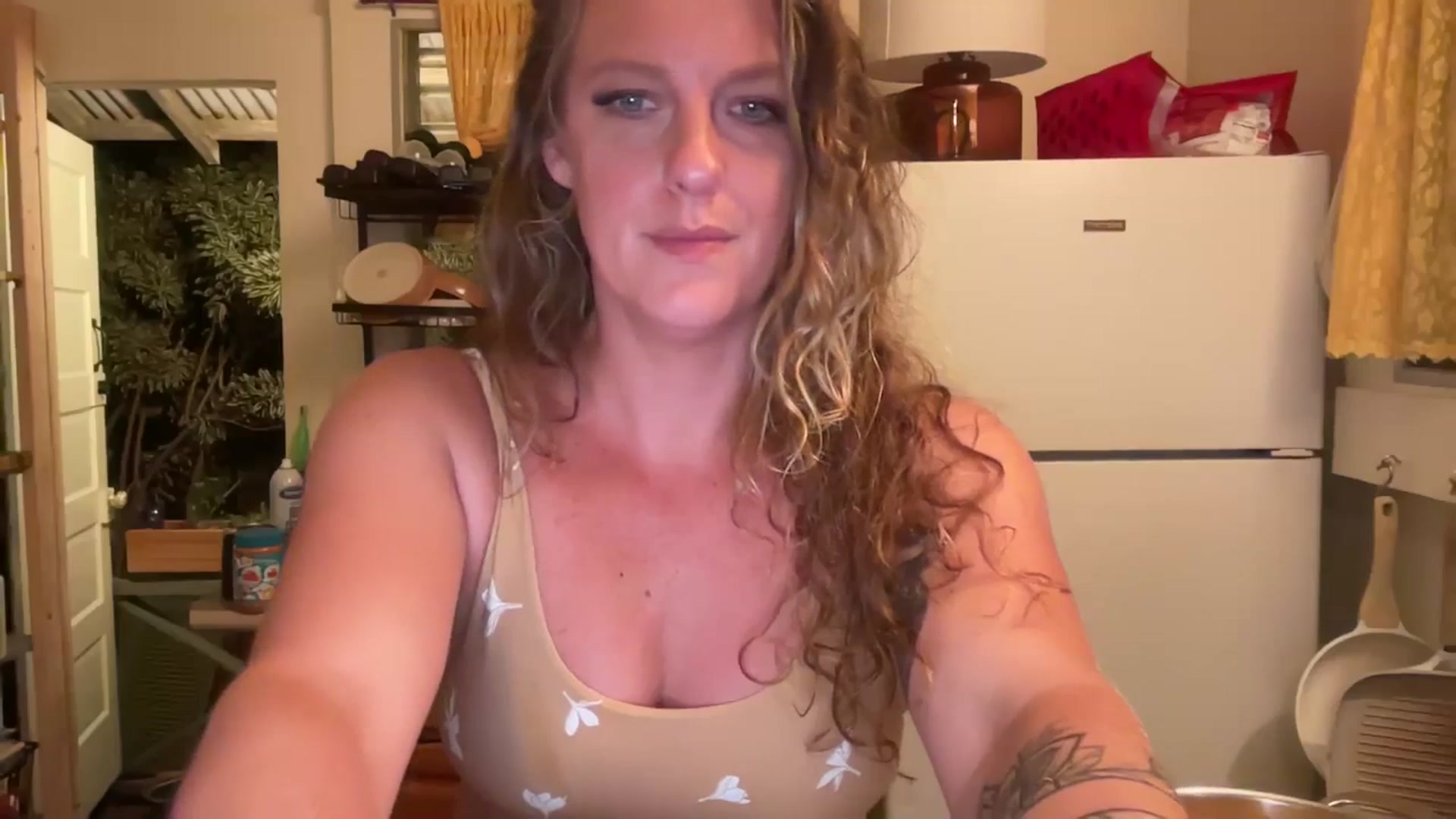 Gallery image thumbnail from Ailia's myfreecams stream on, 01/07/2025, 07:01 image 19 of 20