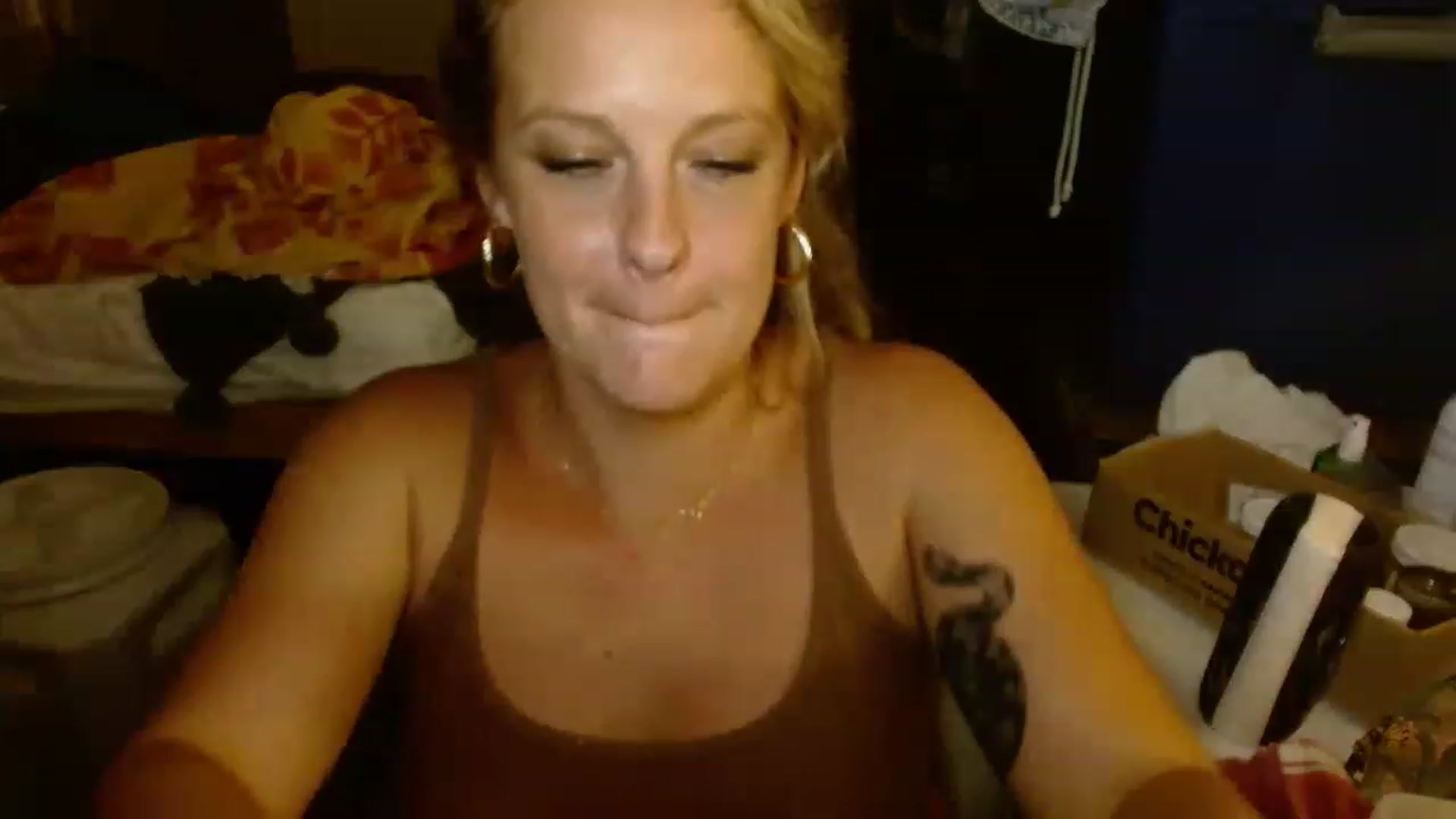 Gallery image thumbnail from Ailia_'s myfreecams stream on, 11/15/2022, 07:09 image 14 of 20