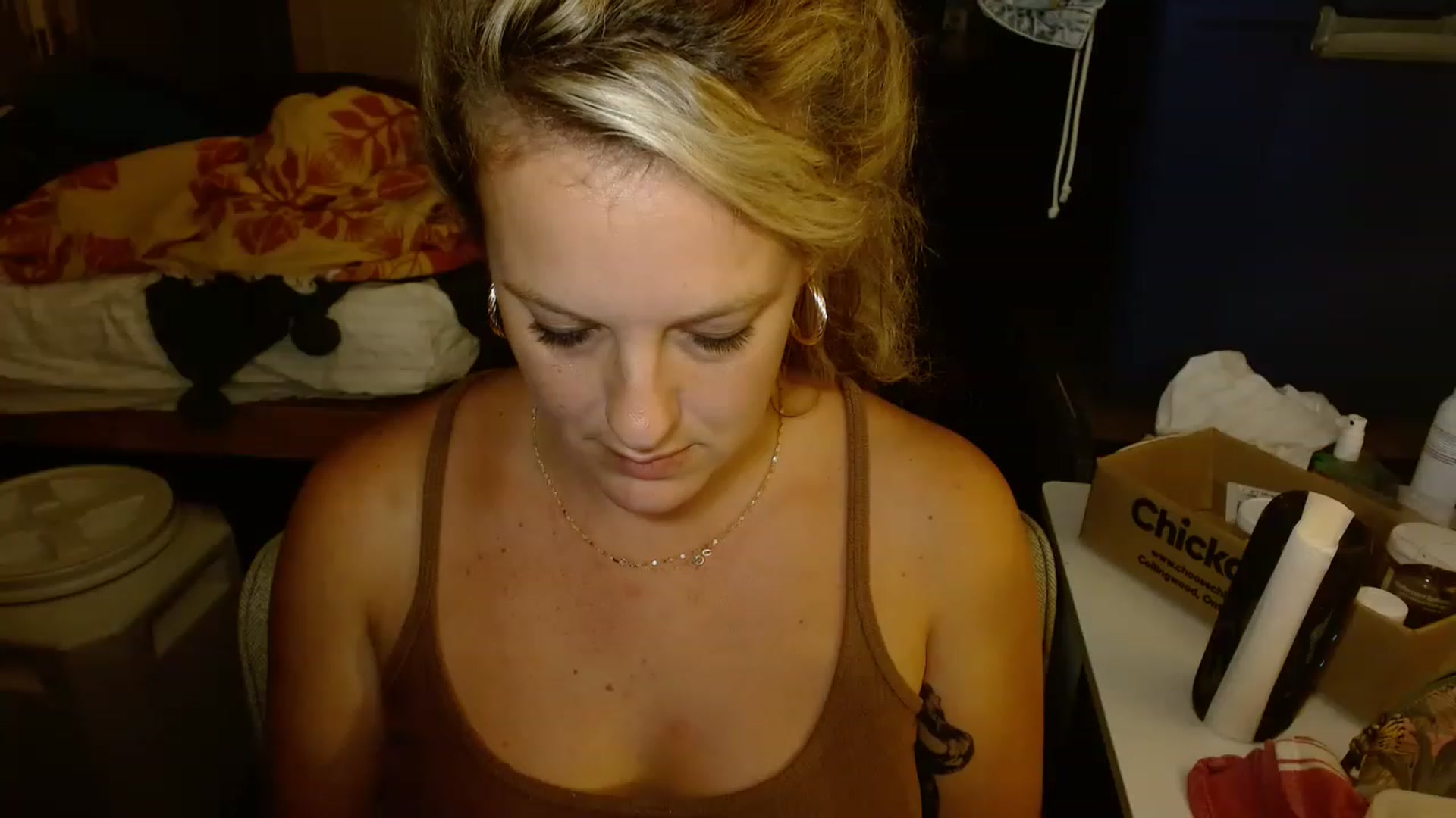 Gallery image thumbnail from Ailia_'s myfreecams stream on, 11/15/2022, 07:09 image 9 of 20