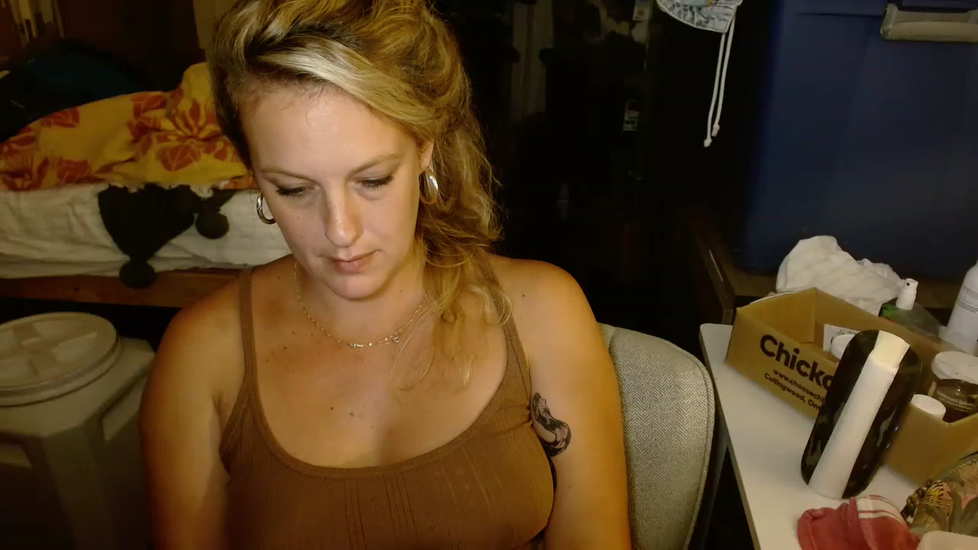 Gallery image thumbnail from Ailia_'s myfreecams stream on, 11/15/2022, 07:09 image 4 of 20