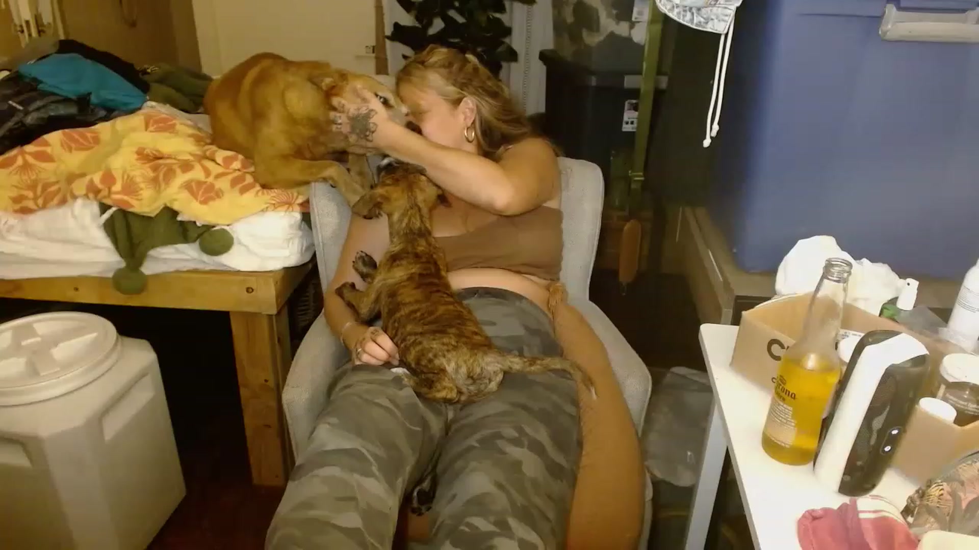 Gallery image thumbnail from Ailia_'s myfreecams stream on, 11/15/2022, 07:38 image 8 of 20
