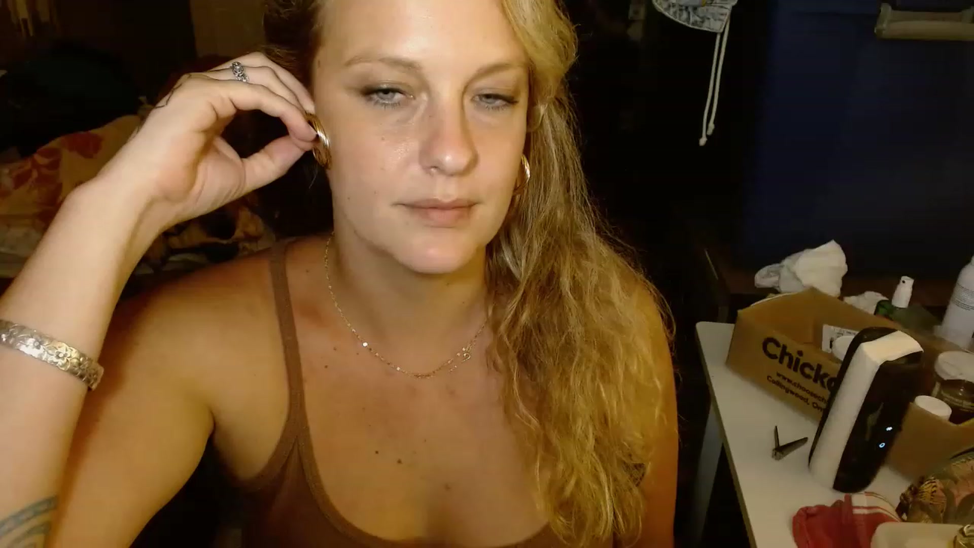 Gallery image thumbnail from Ailia_'s myfreecams stream on, 11/15/2022, 07:38 image 20 of 20