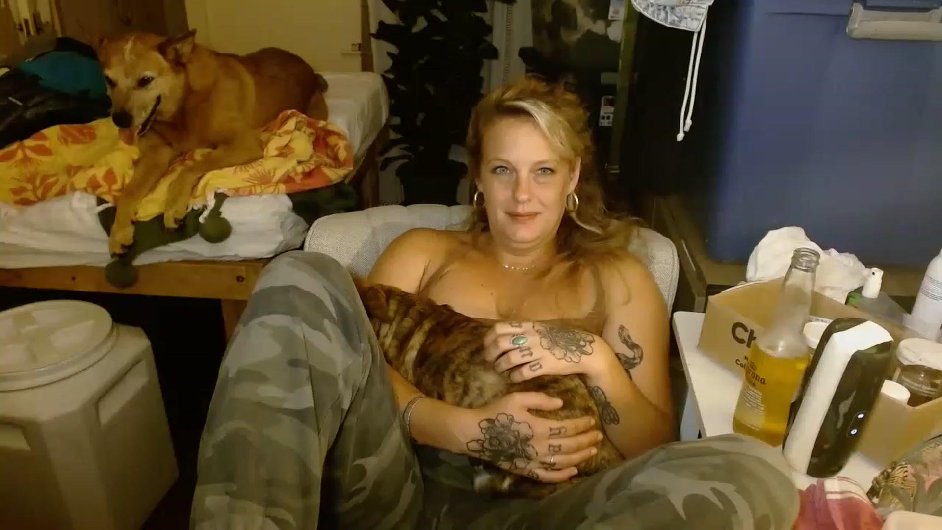 Gallery image thumbnail from Ailia_'s myfreecams stream on, 11/15/2022, 07:38 image 6 of 20