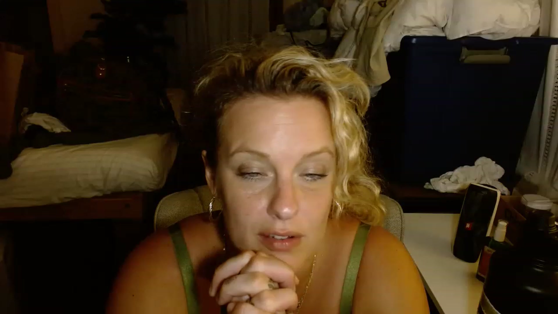 Gallery image thumbnail from Ailia_'s myfreecams stream on, 11/18/2022, 04:36 image 6 of 20