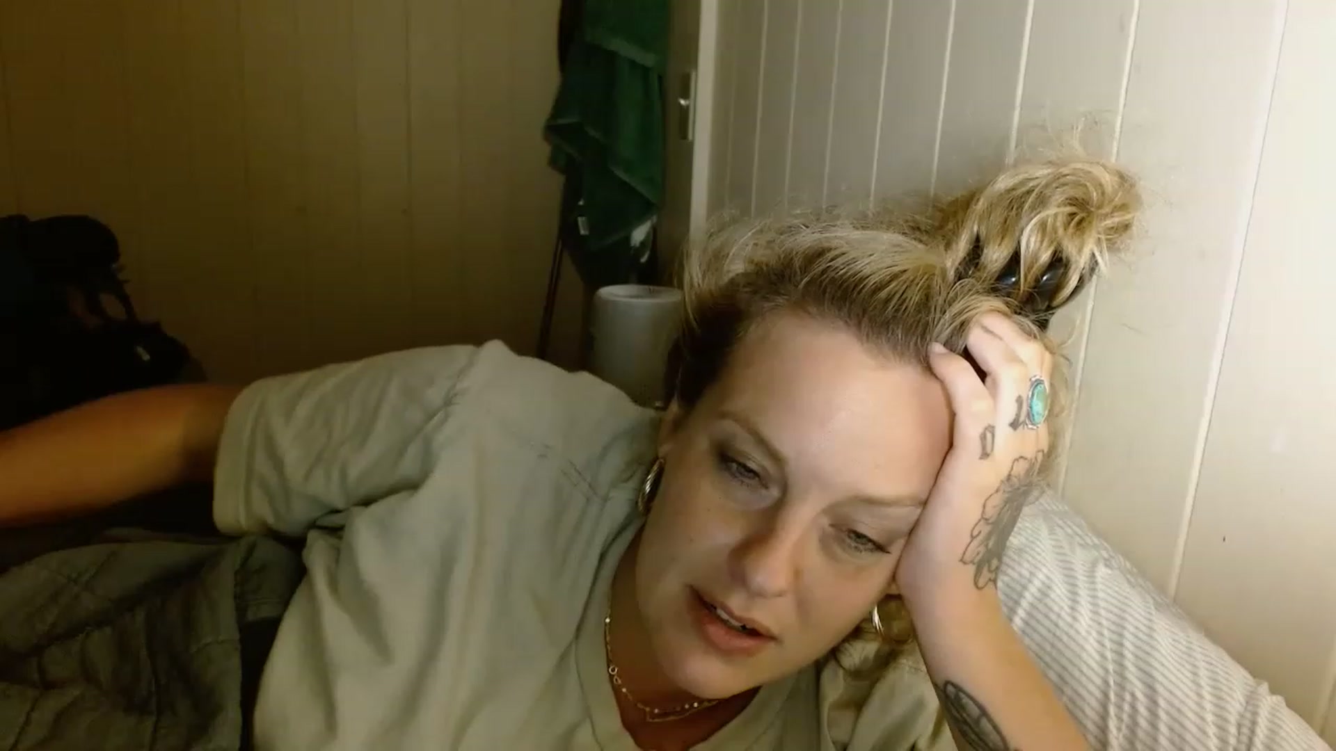 Gallery image thumbnail from Ailia_'s myfreecams stream on, 11/18/2022, 09:56 image 4 of 20