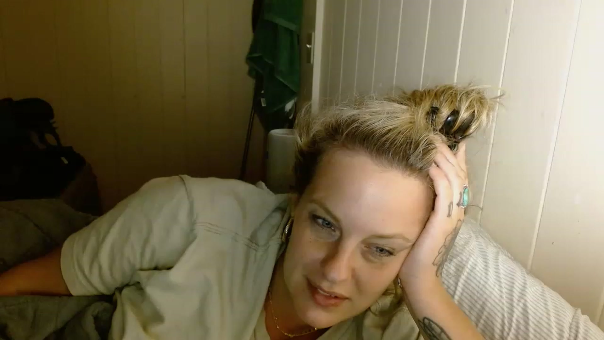 Gallery image thumbnail from Ailia_'s myfreecams stream on, 11/18/2022, 09:56 image 6 of 20