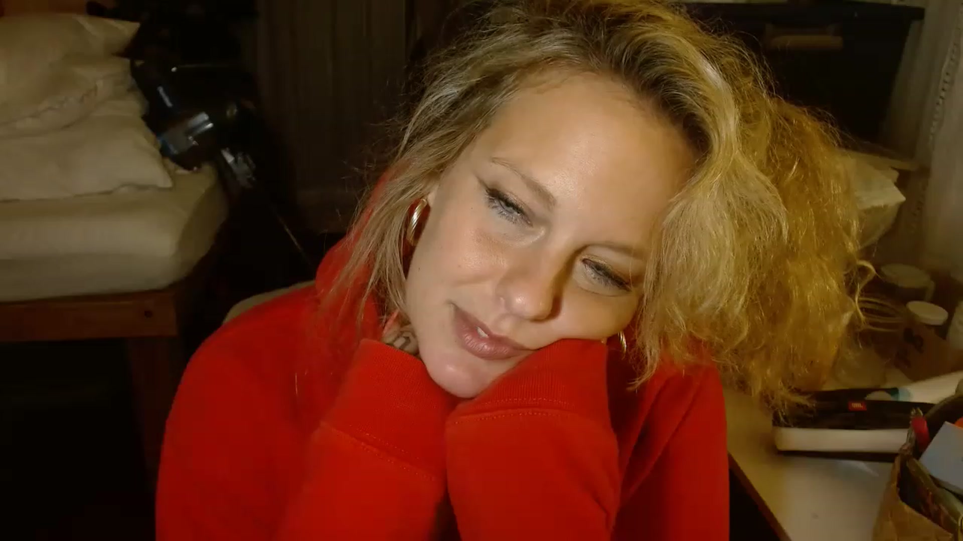 Gallery image thumbnail from Ailia_'s myfreecams stream on, 11/21/2022, 10:44 image 14 of 20